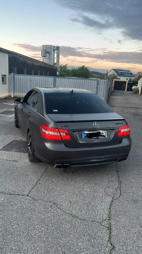 Mercedes-Benz E 63 AMG Speedshift 7G-MCT - 1