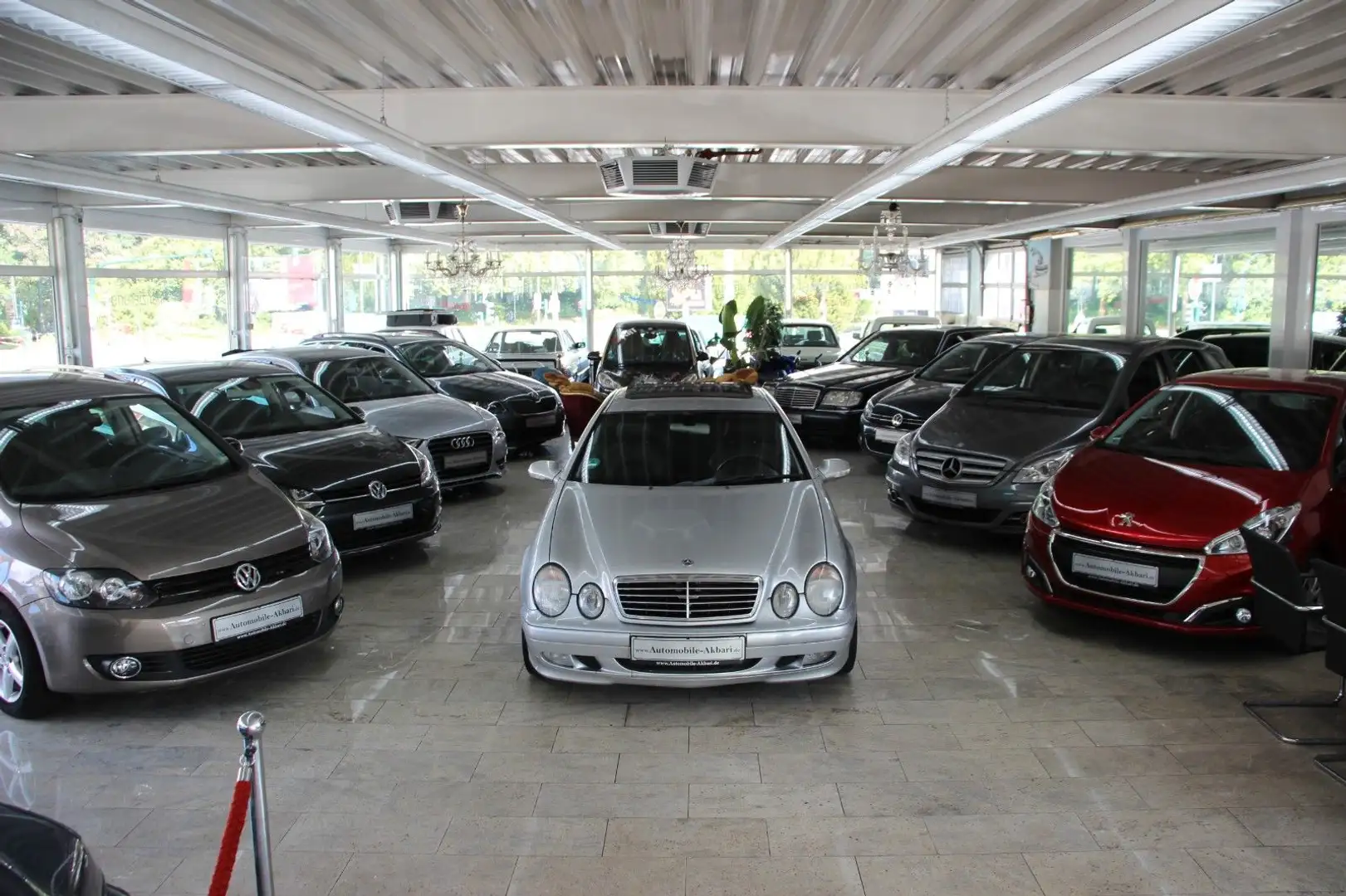 Mercedes-Benz CLK 320 ELEGANCE Gris - 1