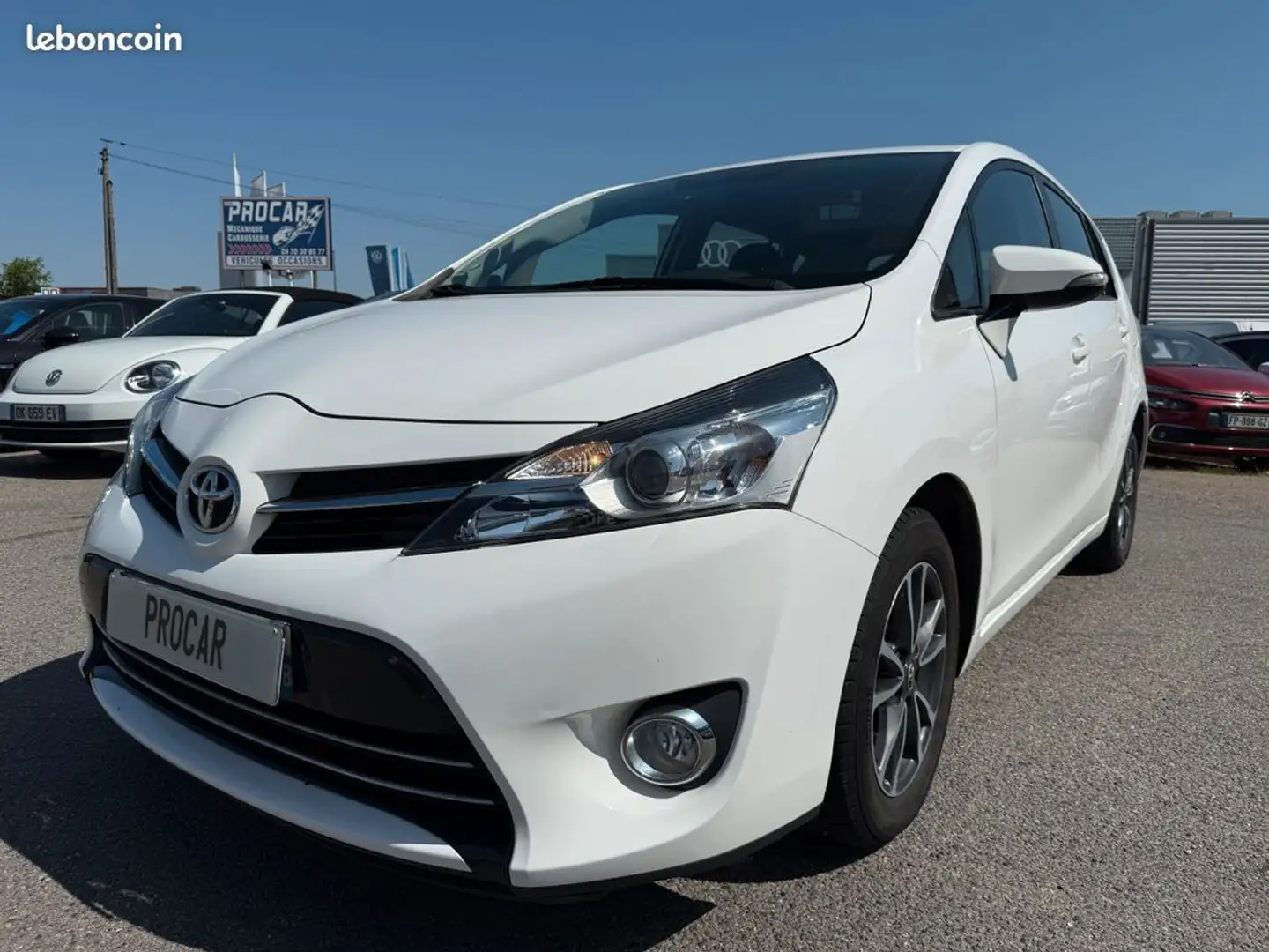 Toyota Verso 1.6d 112 d-4d active Weiß - 1