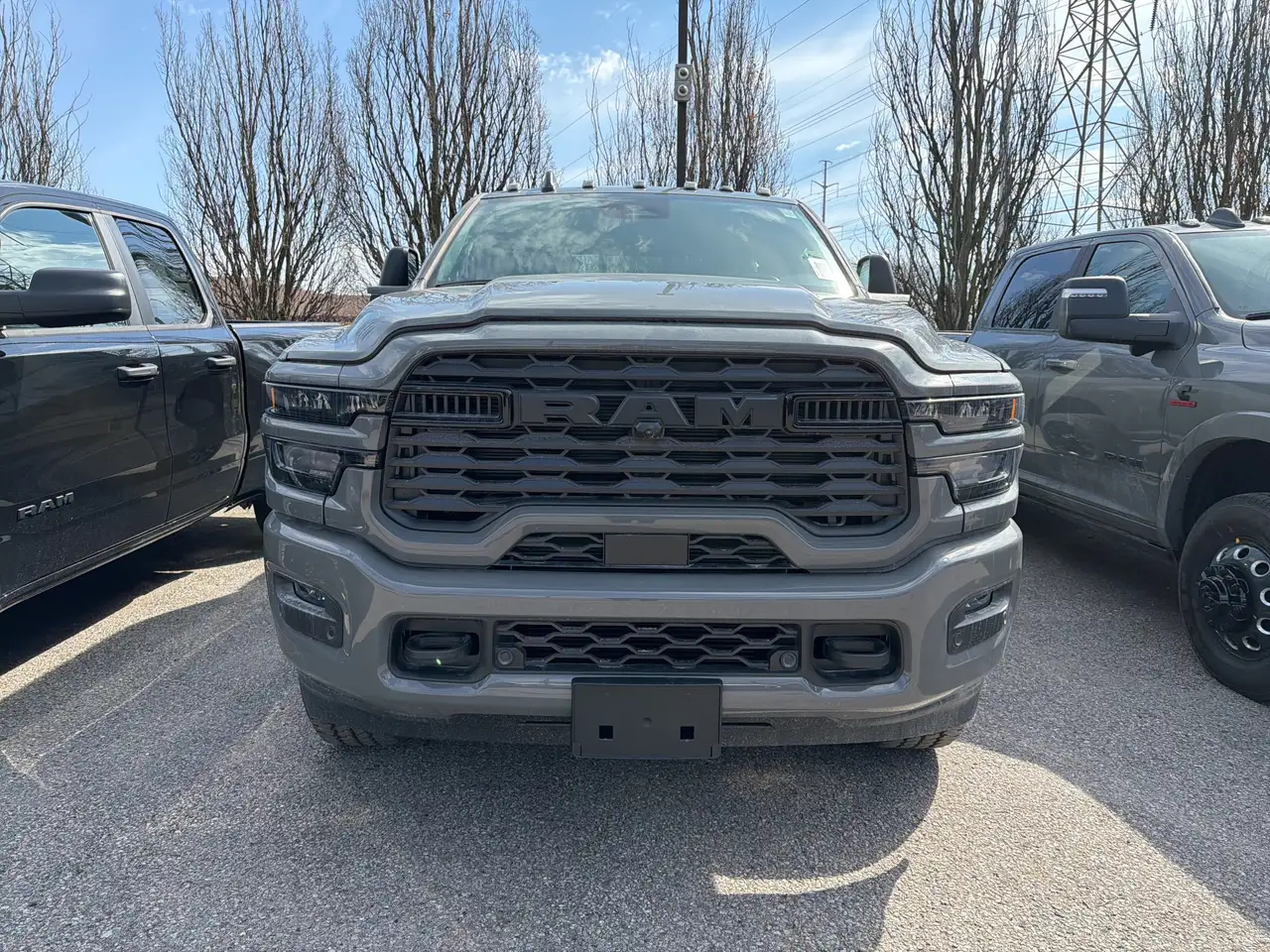 RAM 3500 снимка RAM 3500