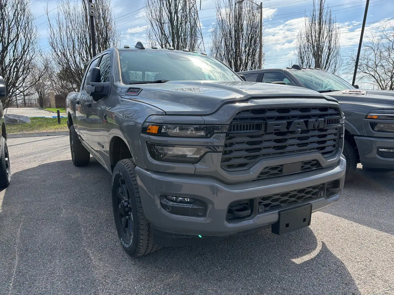 RAM 3500 снимка RAM 3500