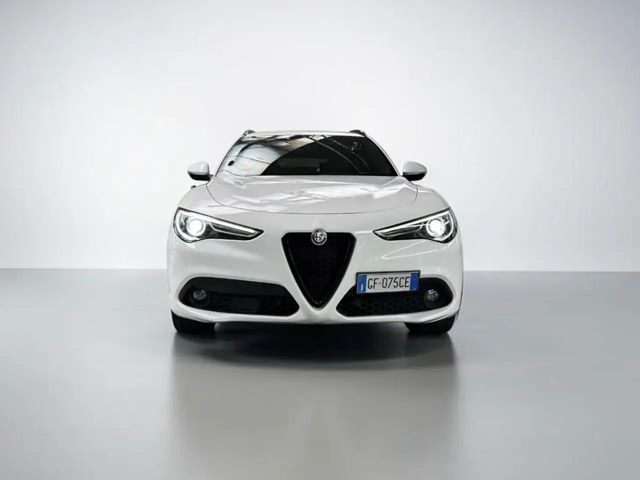 Alfa Romeo Stelvio 2021