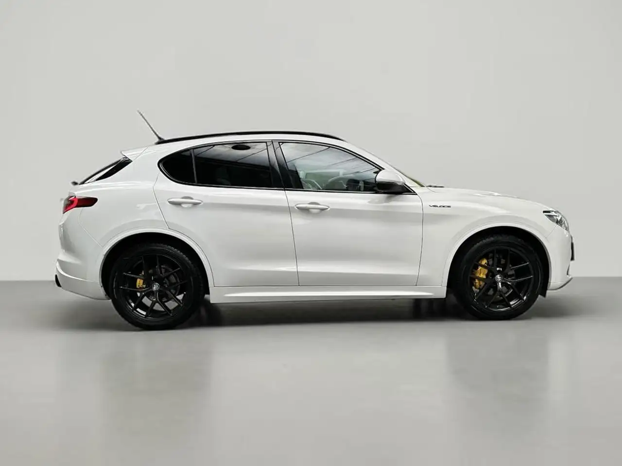 Alfa Romeo Stelvio 2021