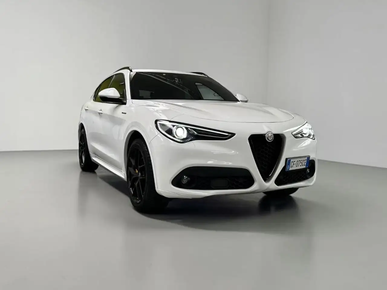 Alfa Romeo Stelvio 2021