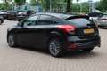 Ford Focus 1.0 ST-Line / Camera / Navigatie / Parkeerhulp ach Zwart - thumbnail 2