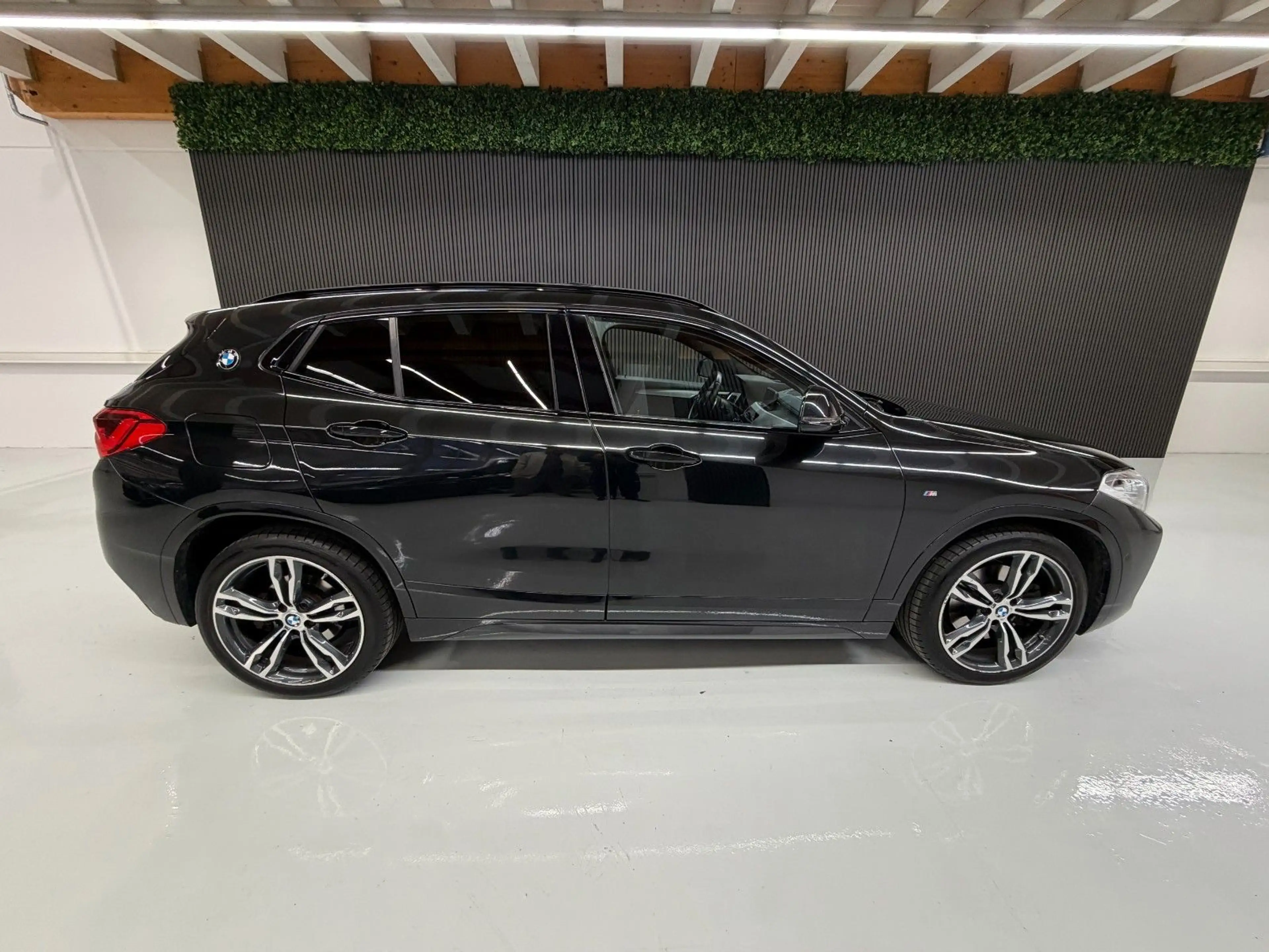 BMW X2 xDrive 20 d M Sport Automatik Panorama Navi — photo 8
