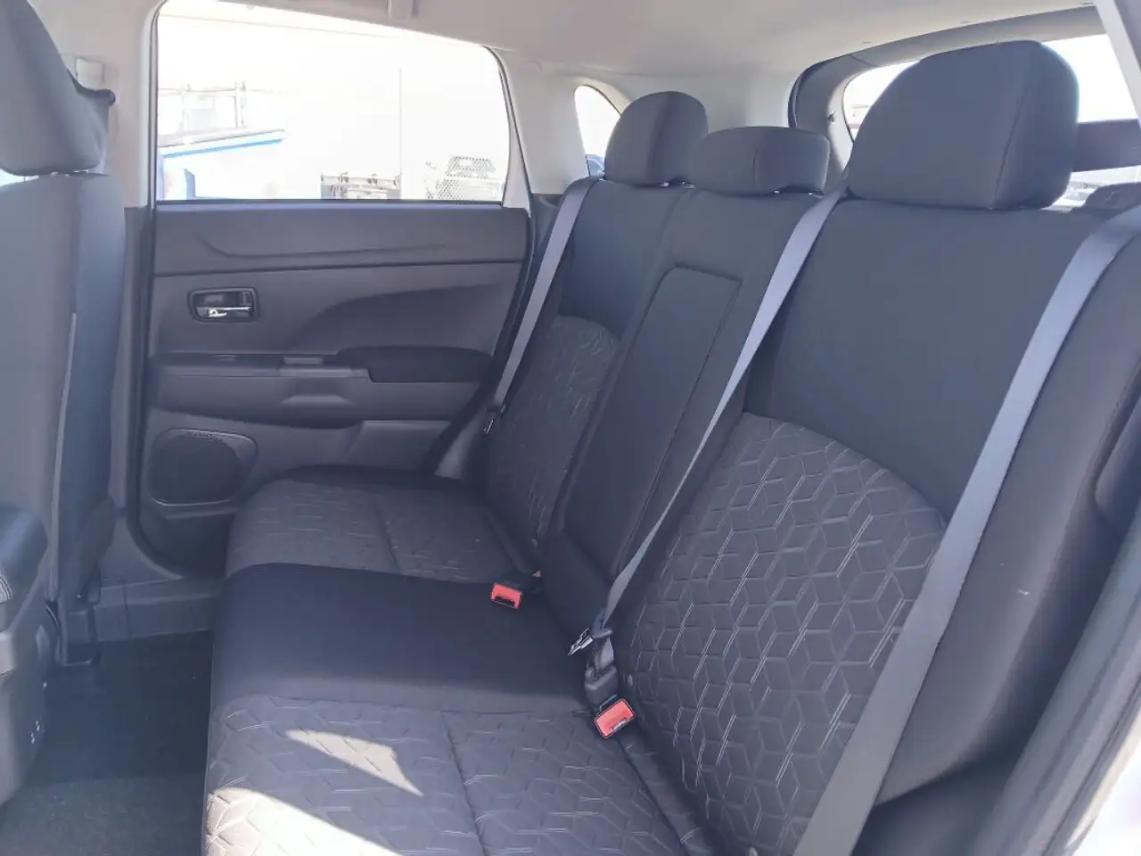 Mitsubishi RVR снимка Mitsubishi RVR