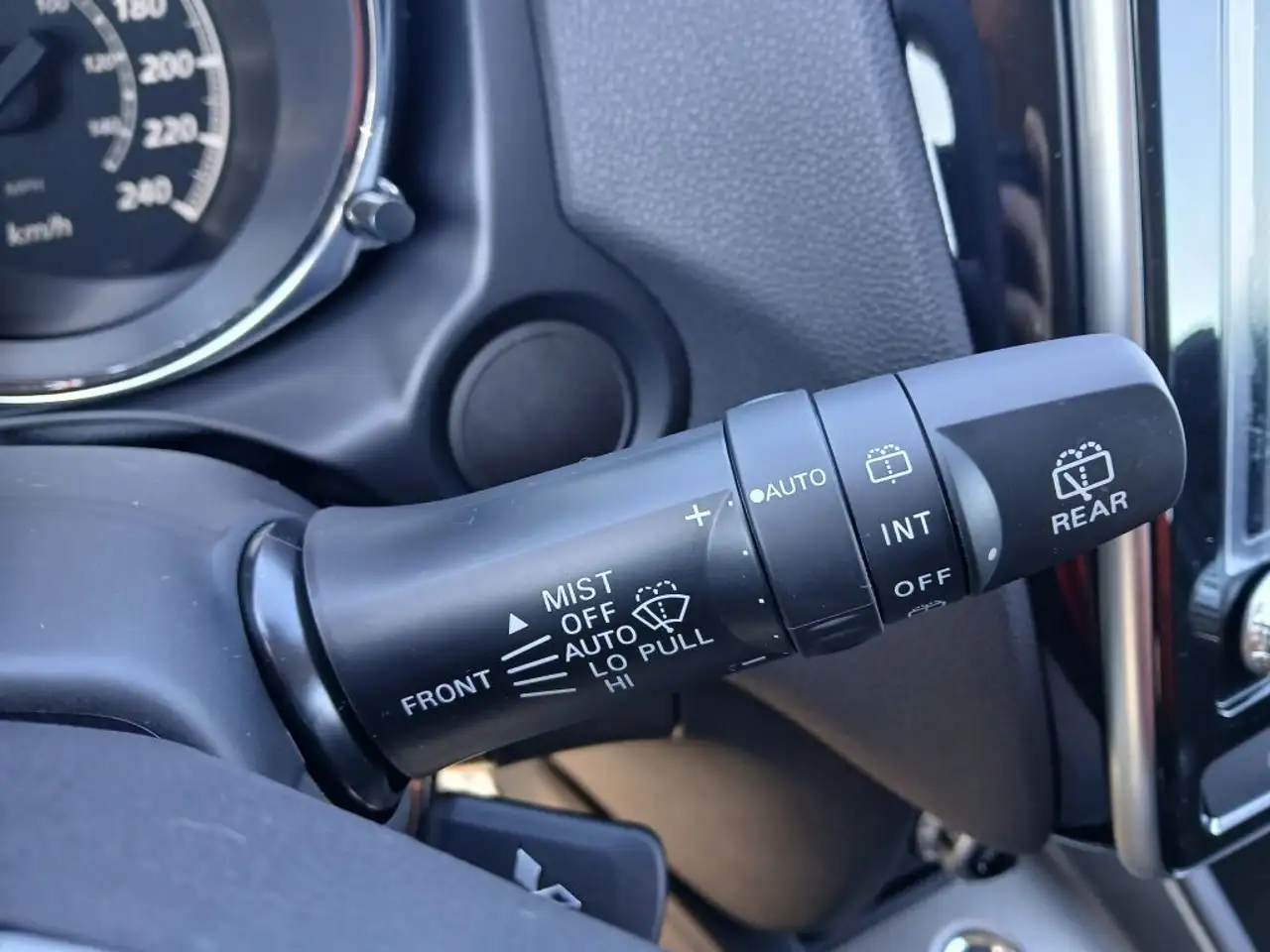 Mitsubishi RVR снимка Mitsubishi RVR