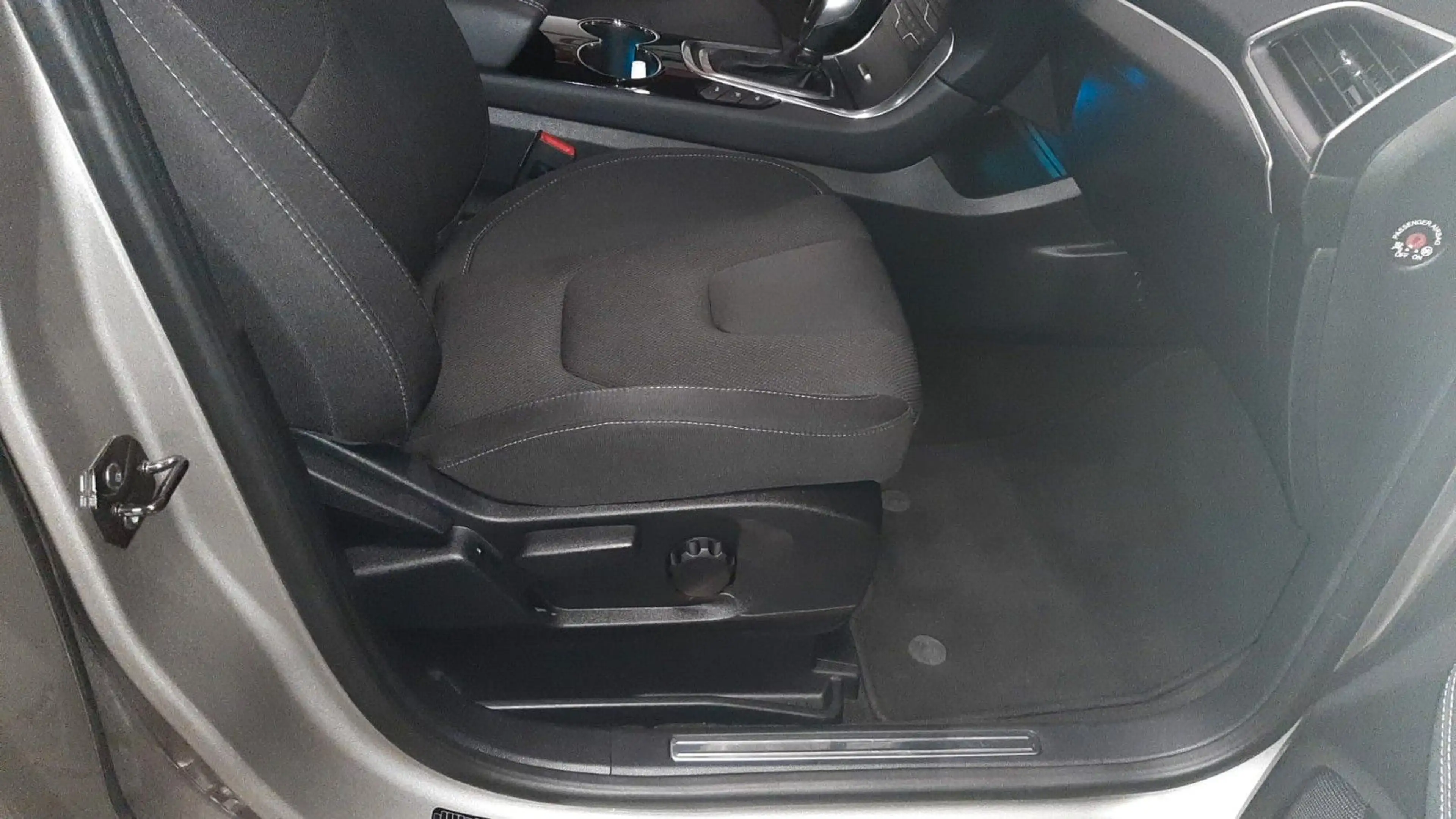 Ford S-Max S-MAX Titanium — photo 8