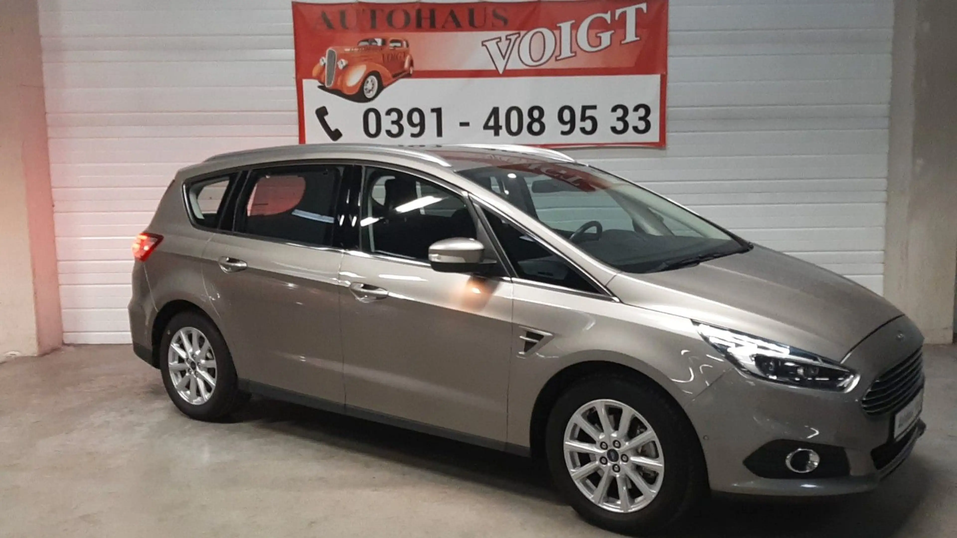 Ford S-Max S-MAX Titanium — photo 2