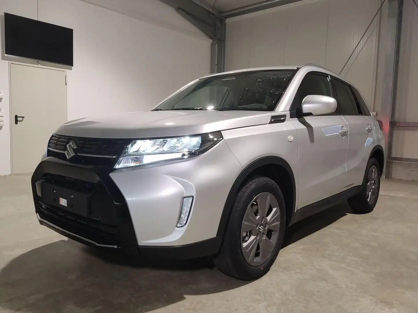 Suzuki Vitara Comfort 1.4 Boosterjet Hybrid Allgrip 129 PS Al... Silber - 1