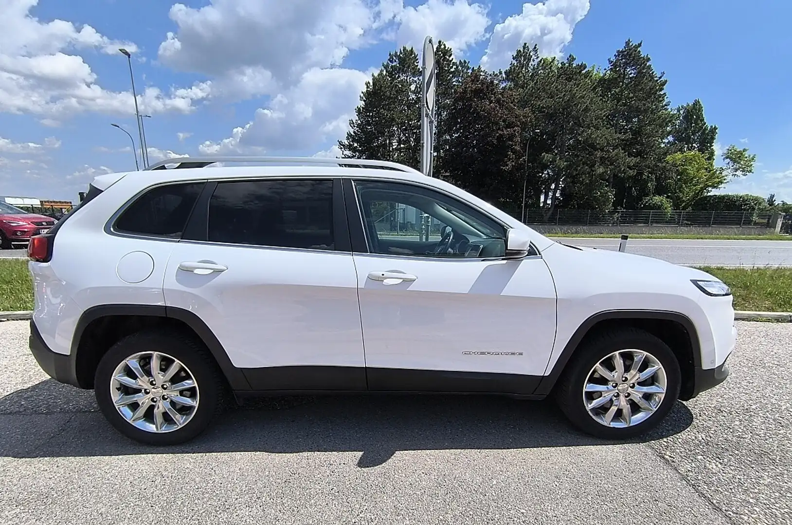 Jeep Cherokee 2,2 MultiJet II AWD Limited Aut. Weiß - 2