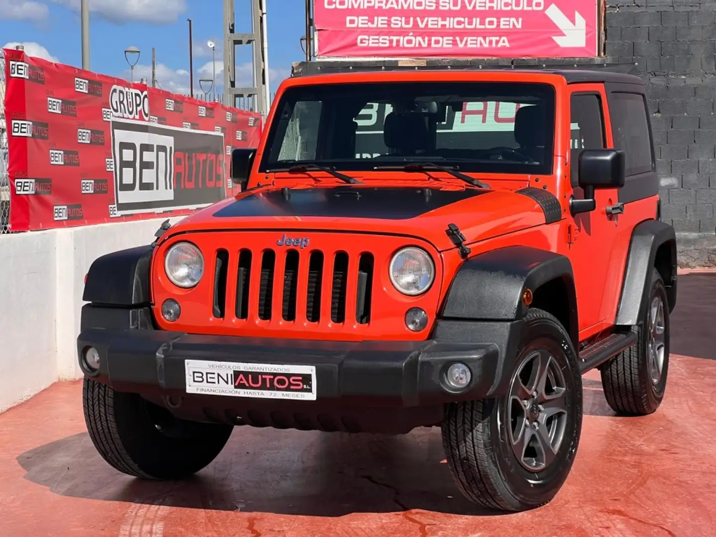 Jeep Wrangler 2.8CRD Sport Orange - 1