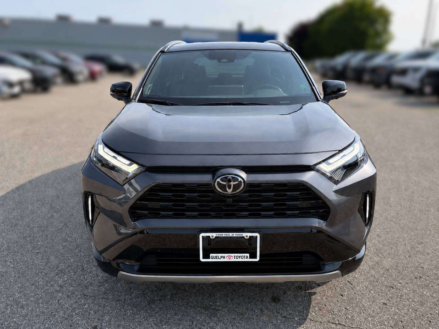 2025 Toyota RAV4 XSE AWD | No Accidents | JBL | Low KM — снимка 5