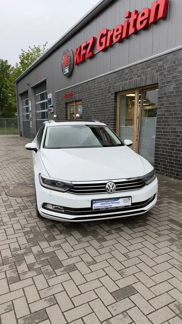 Volkswagen Passat Variant Comfortline BMT/Start-Stopp Weiß - 1