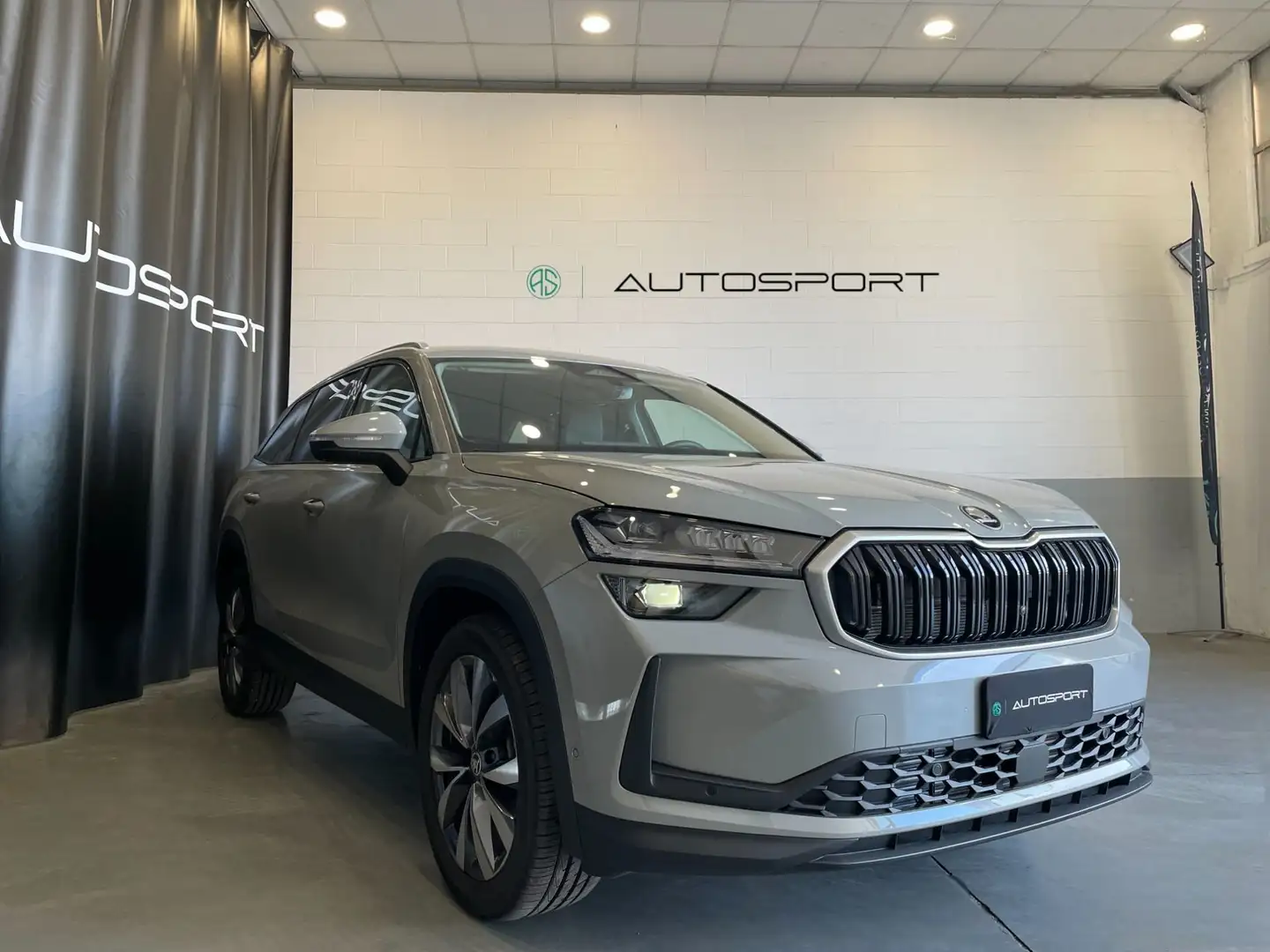 Skoda Kodiaq 2.0 TDI EVO SCR DSG Selection Grigio - 1