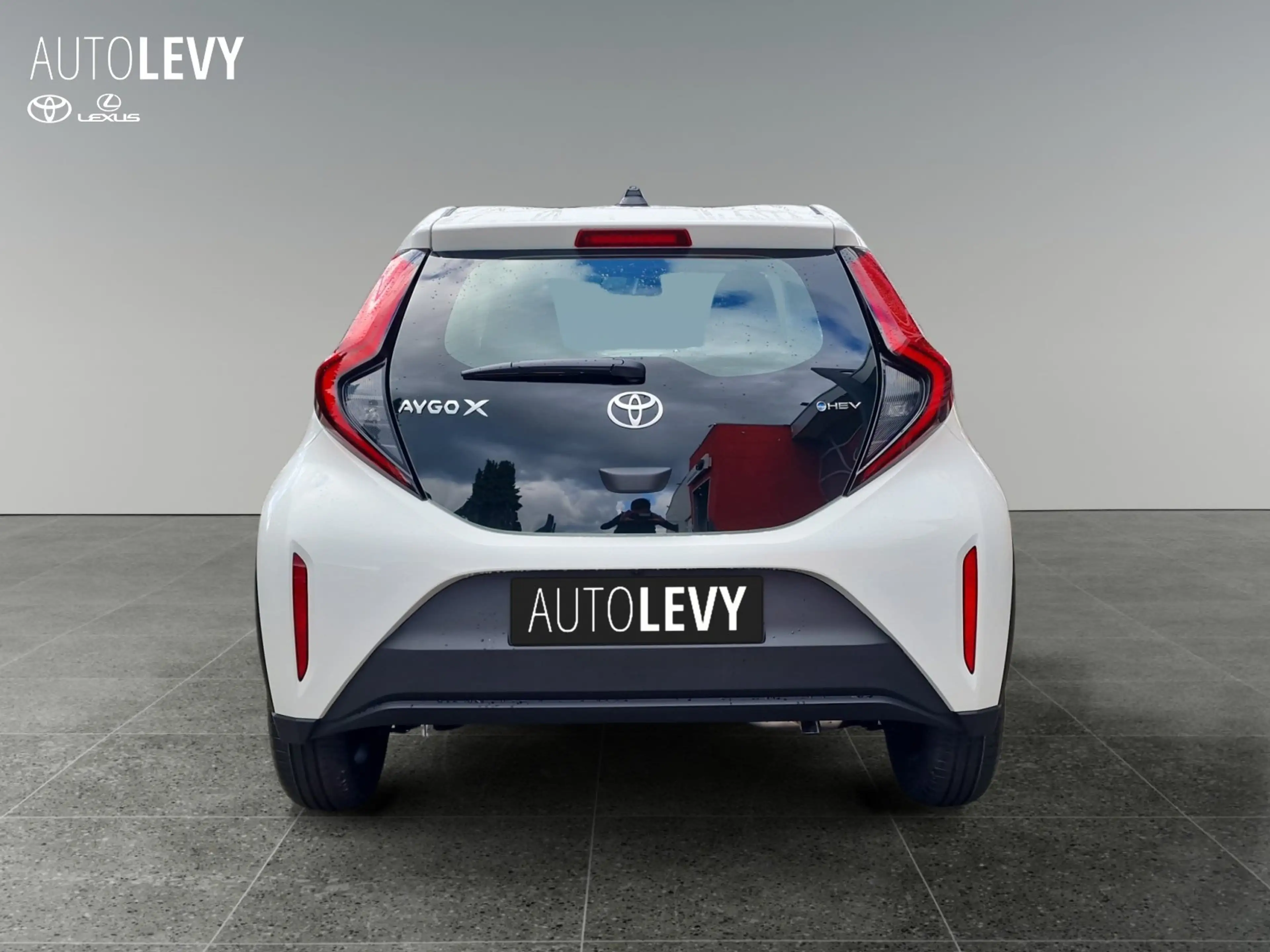 Toyota Aygo 1.5 Active Hybrid +SOFORT+SHZ+Kamera+CarPlay — photo 5