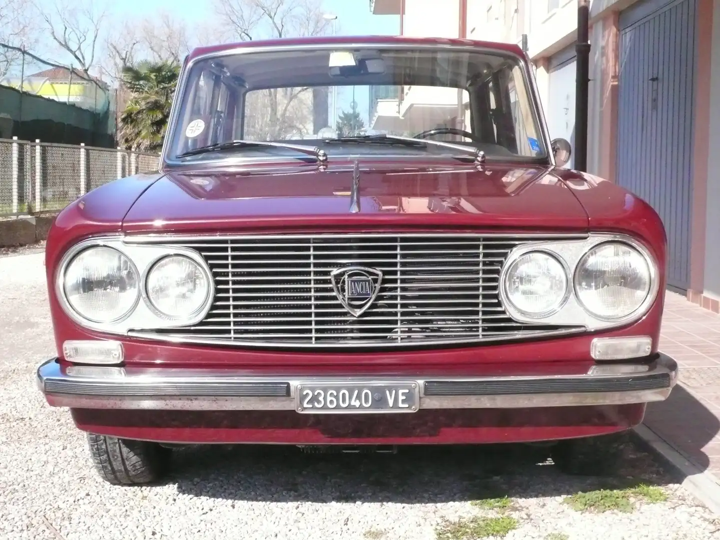 Lancia Fulvia Berlina Rosso - 1