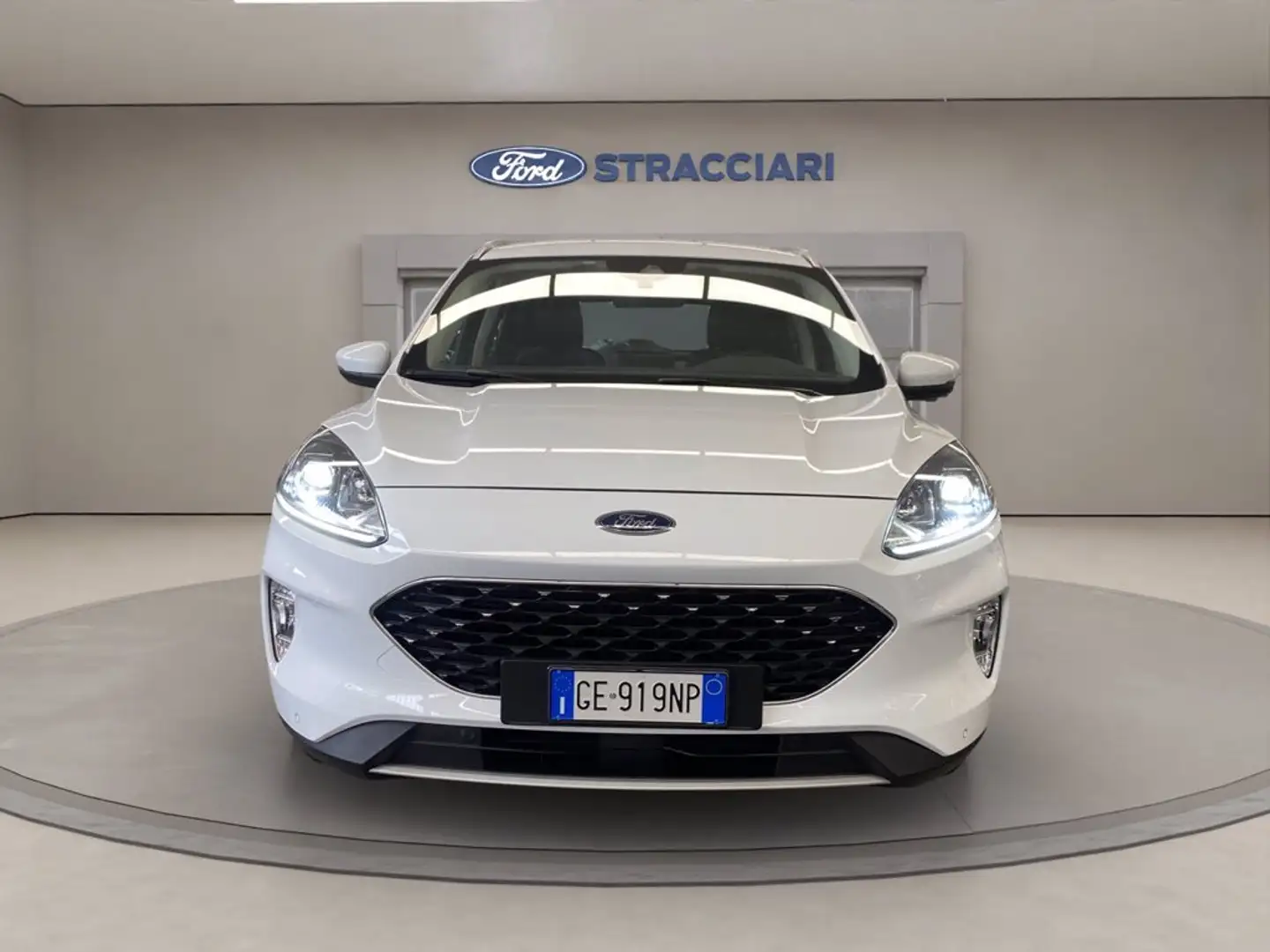 Ford Kuga 1.5 ecoblue Connect 2wd 120cv auto Bianco - 2