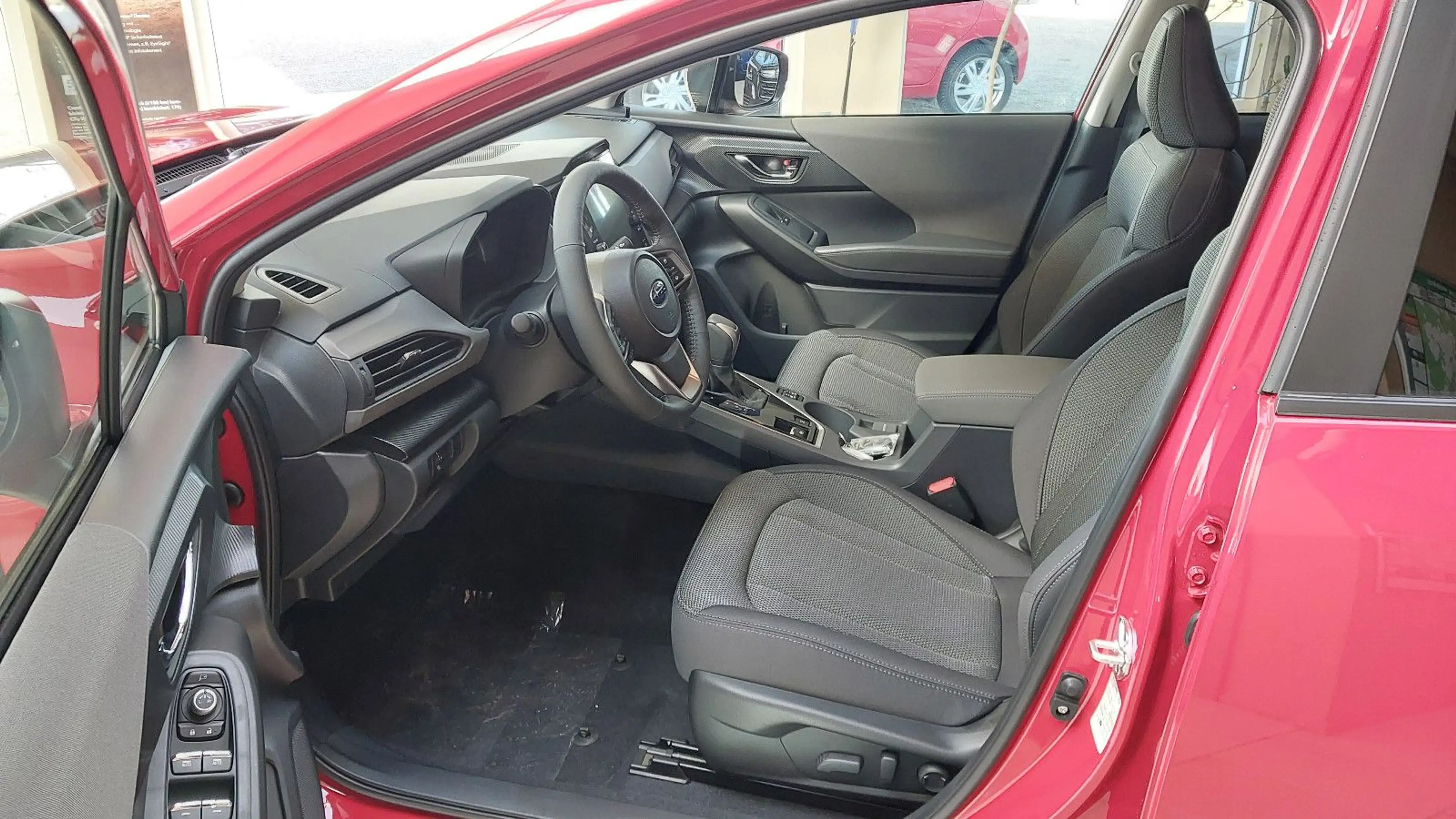 Subaru Crosstrek — photo 8