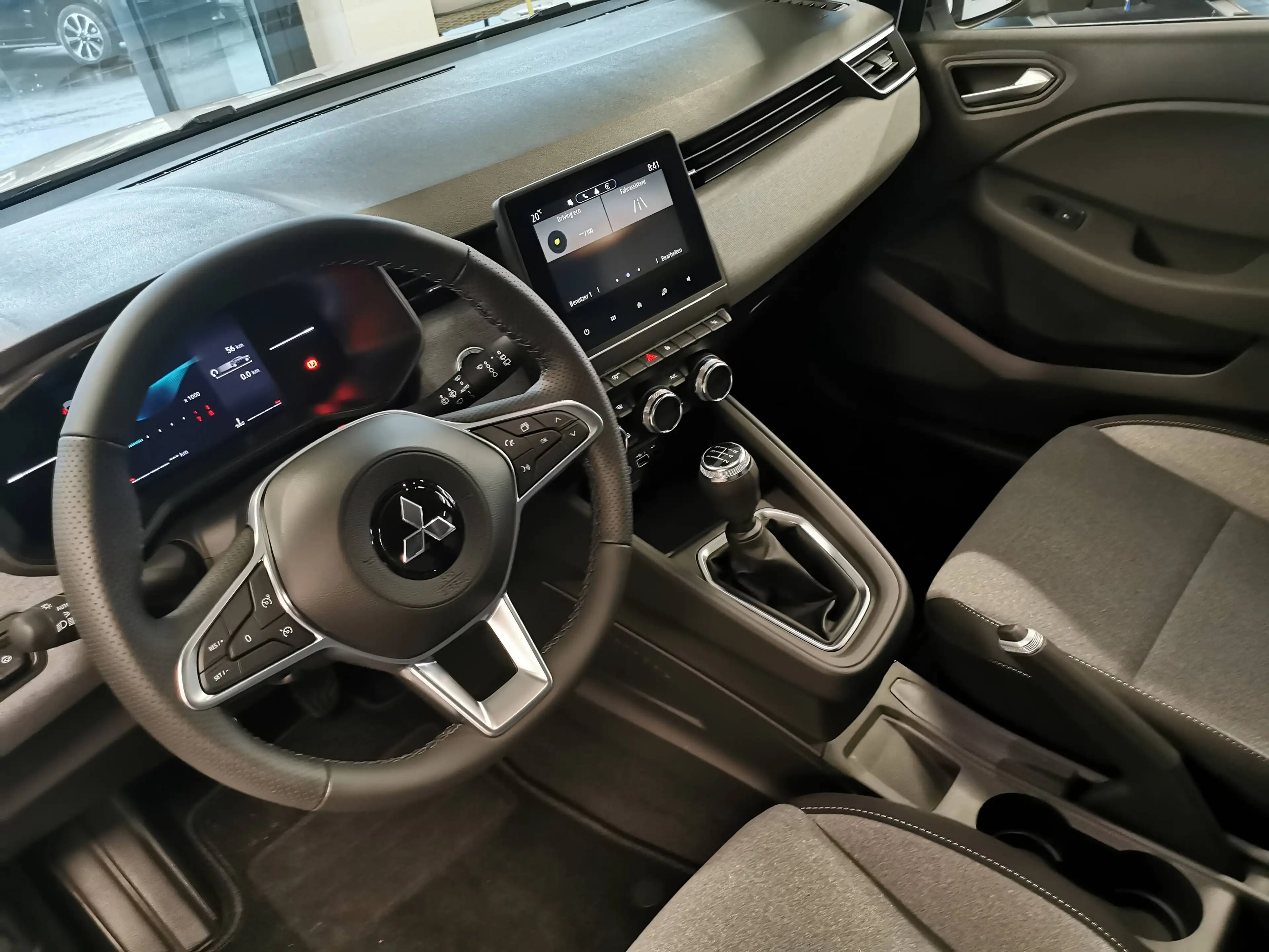 Mitsubishi Colt PLUS 1.0 Benziner 5-Gang Garantie bis 02/2029 — photo 11