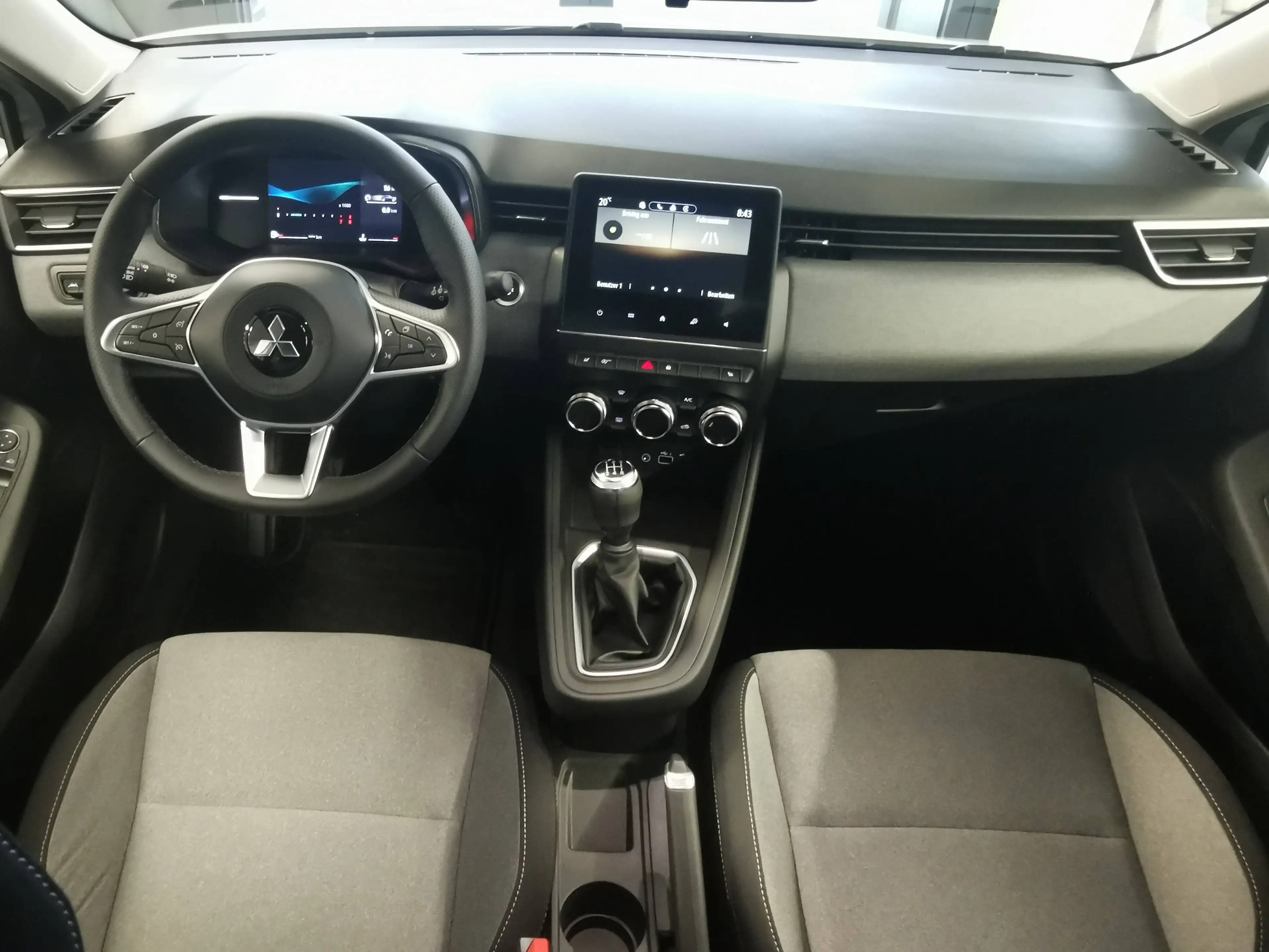 Mitsubishi Colt PLUS 1.0 Benziner 5-Gang Garantie bis 02/2029 — photo 13