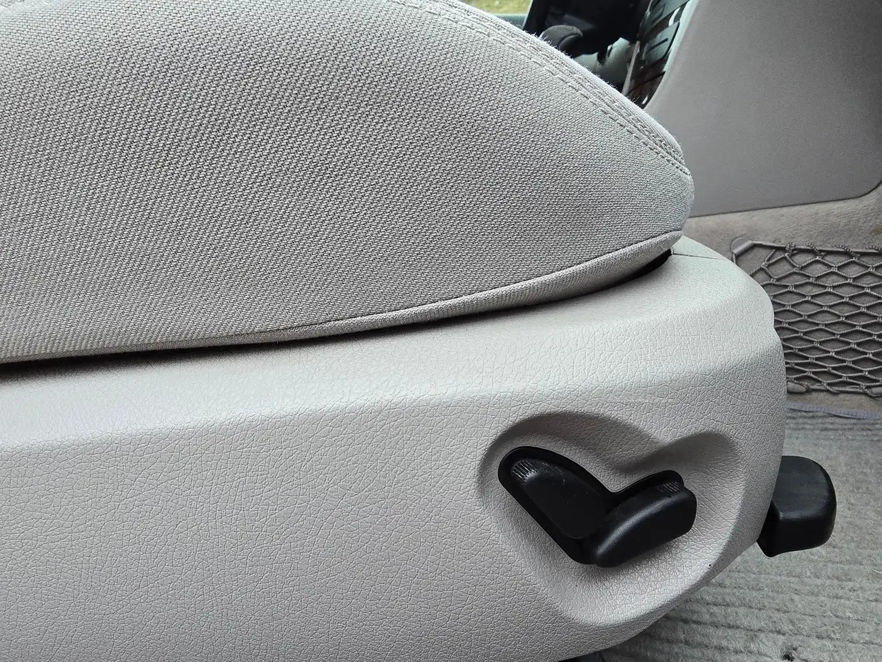 Mercedes-Benz E 200 CDI Top – Bild 21