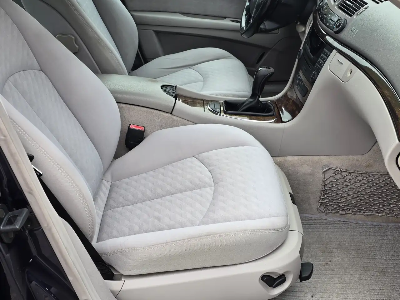 Mercedes-Benz E 200 CDI Top – Bild 18