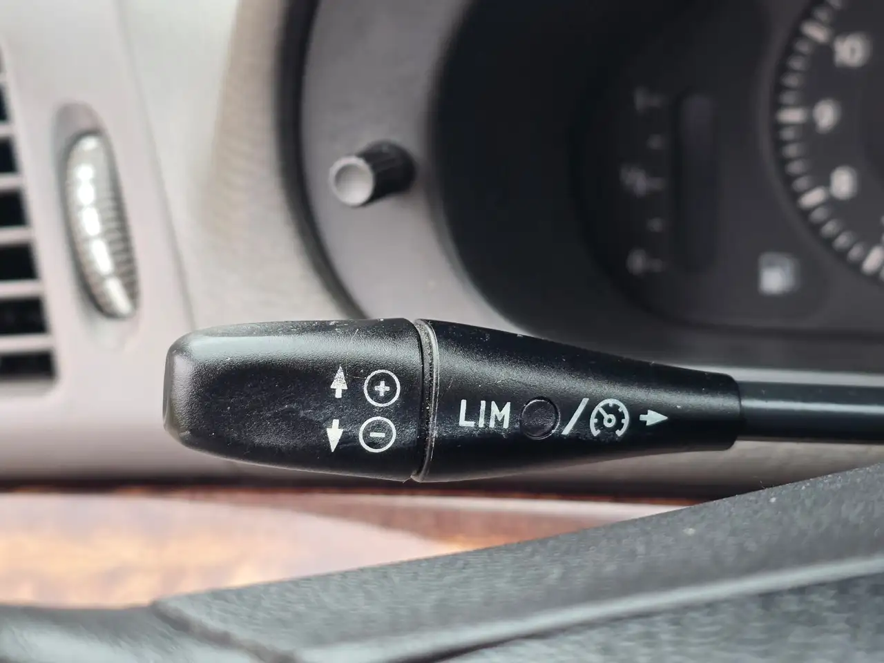 Mercedes-Benz E 200 CDI Top – Bild 16