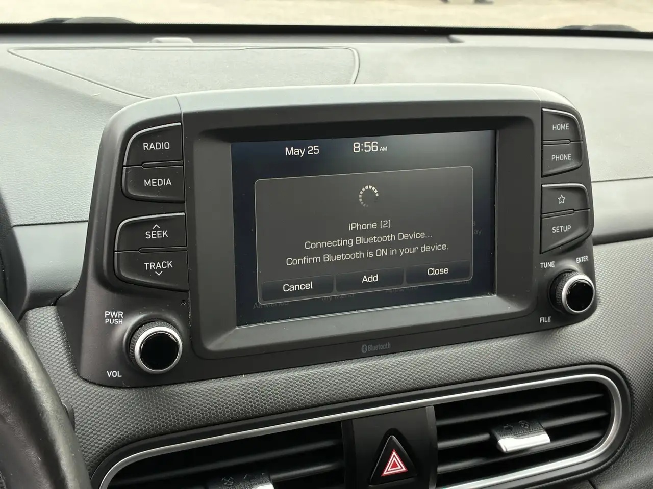 Hyundai KONA снимка Hyundai KONA