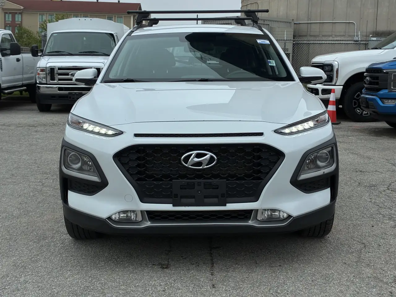 Hyundai KONA снимка Hyundai KONA