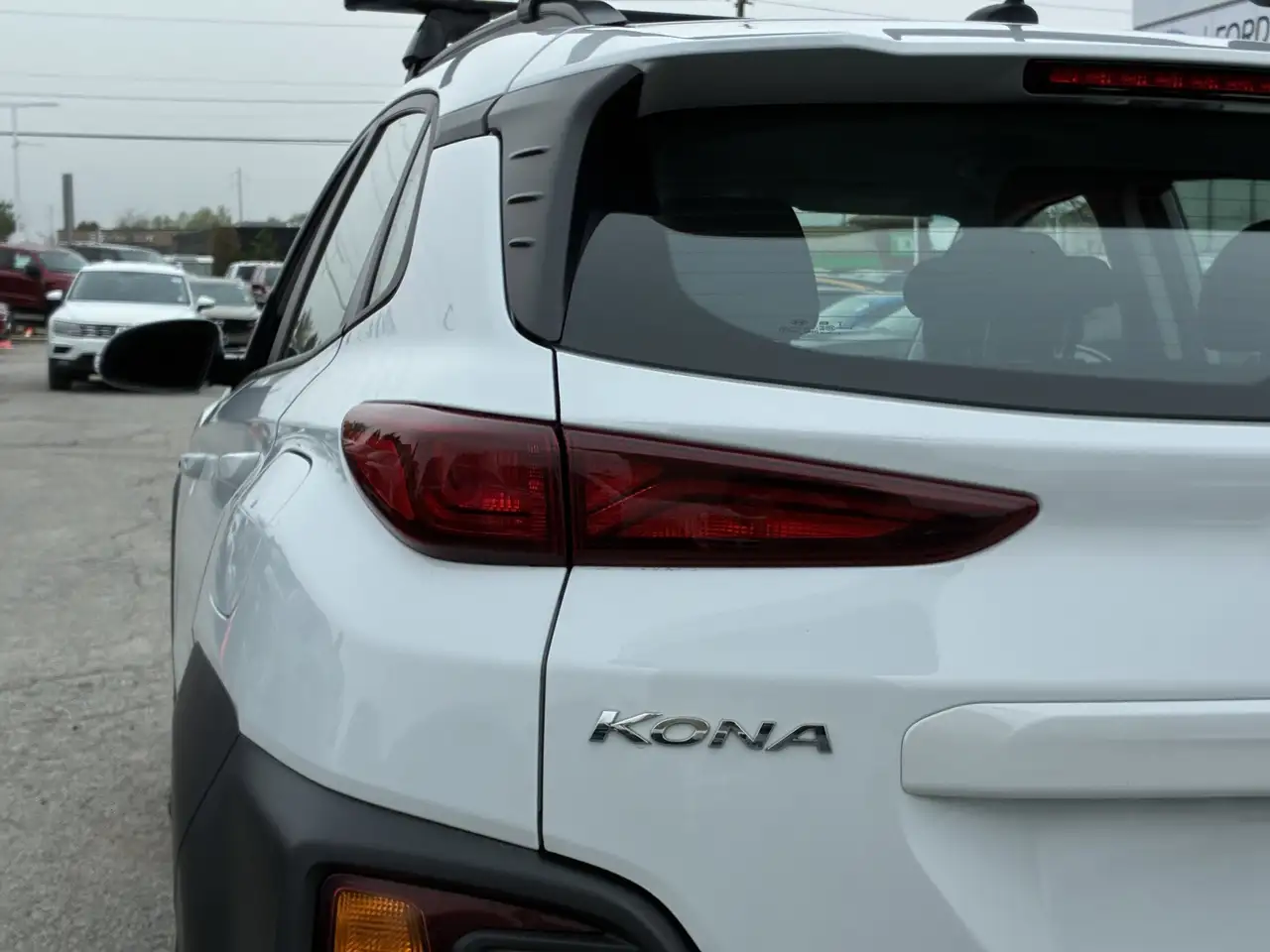 Hyundai KONA снимка Hyundai KONA
