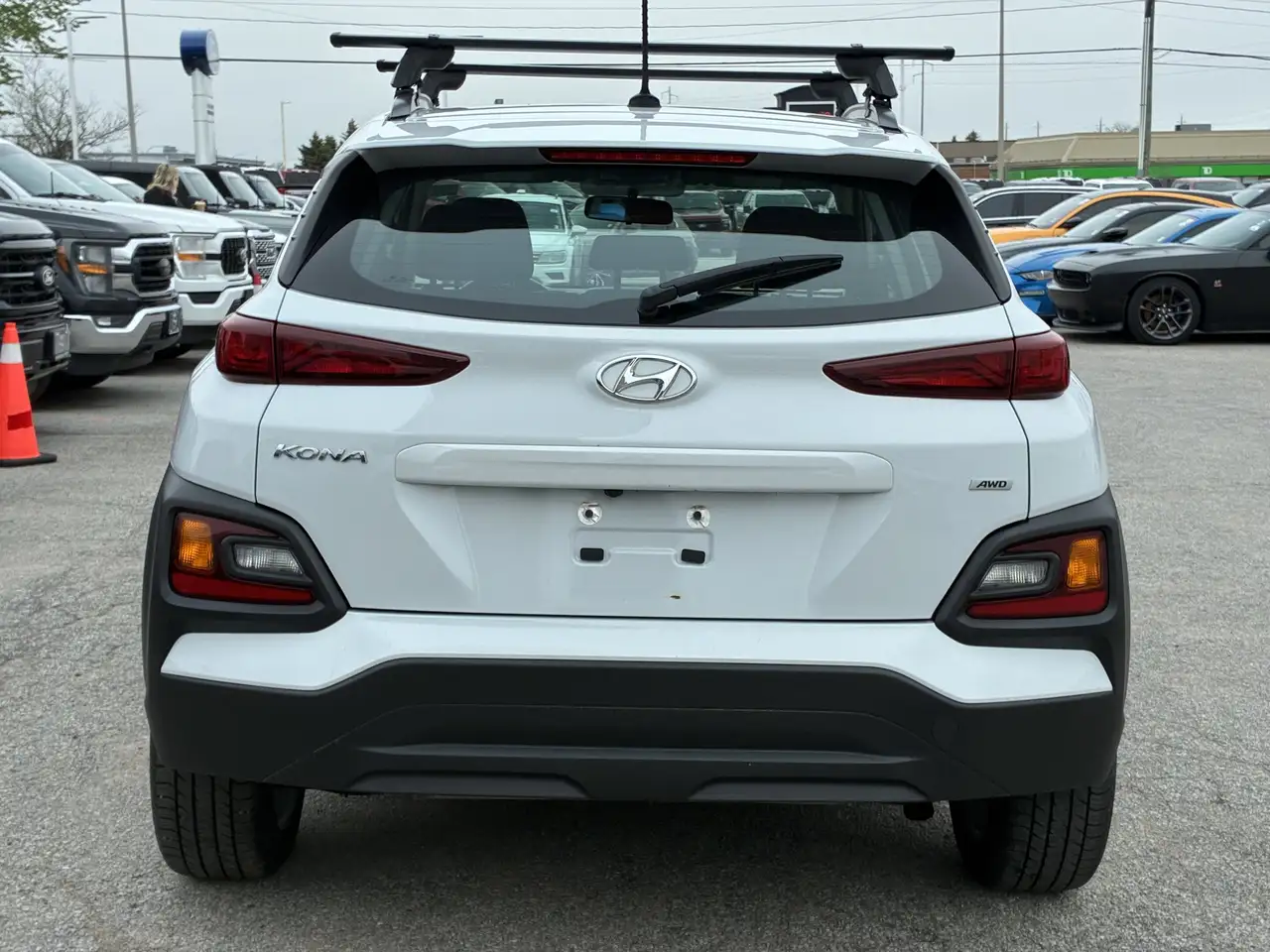 Hyundai KONA снимка Hyundai KONA