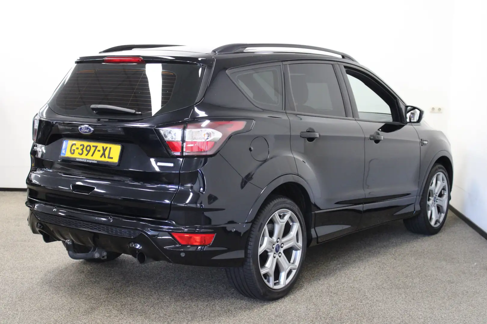 Ford Kuga 1.5 EcoBoost ST Line Pano|Winterpakket|Trekhaak Zwart - 2