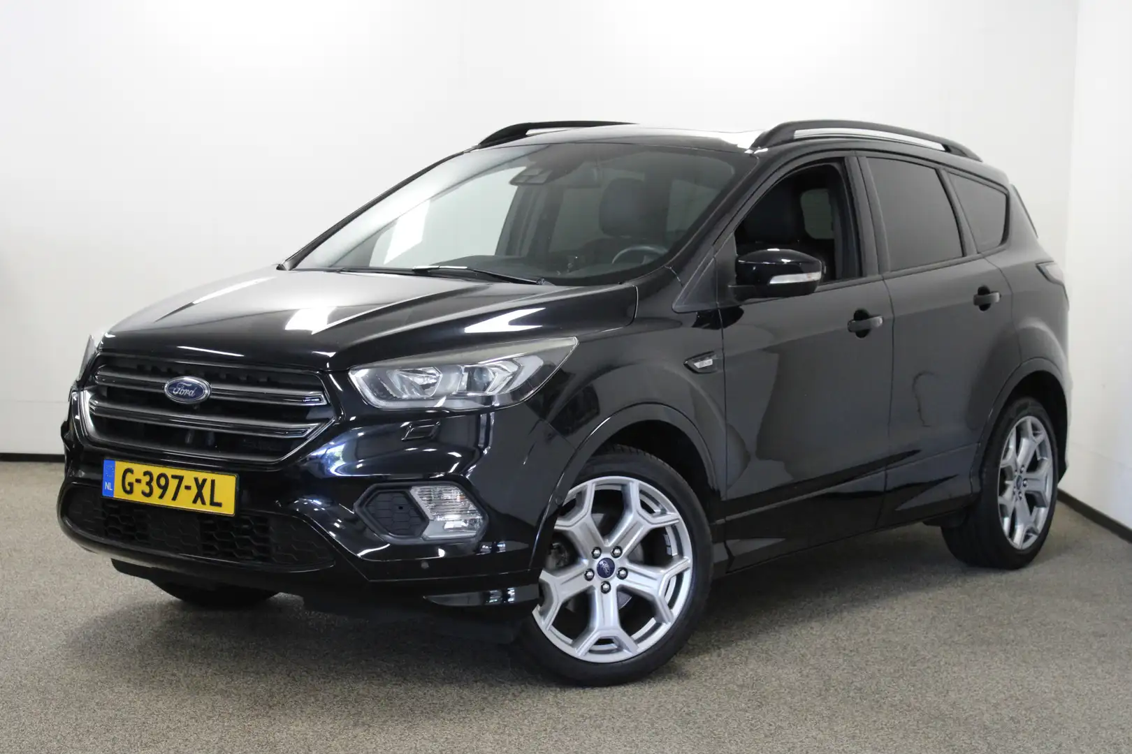 Ford Kuga 1.5 EcoBoost ST Line Pano|Winterpakket|Trekhaak Zwart - 1