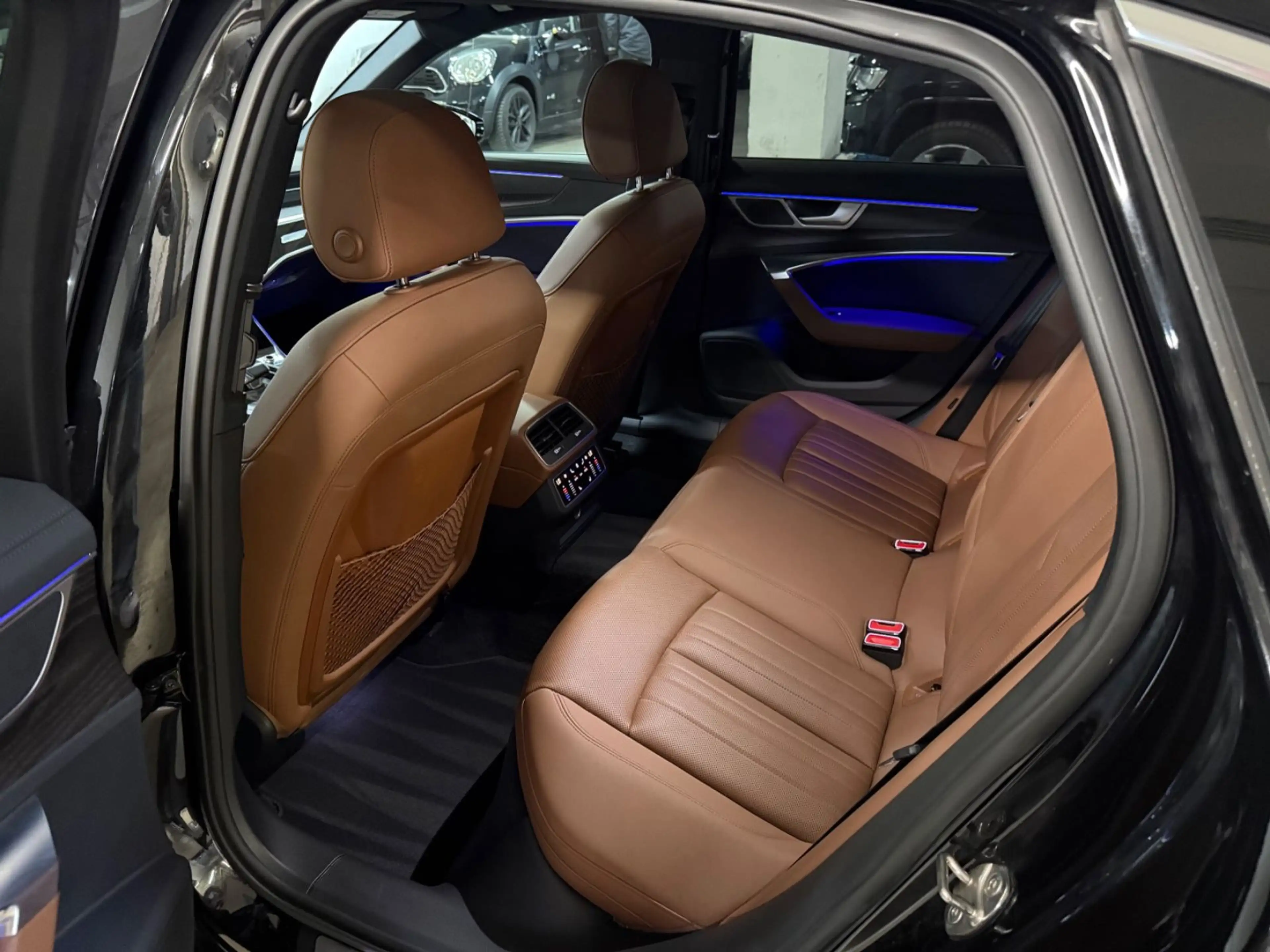 Audi A6 45 TFSI S line Leder~Klima~360gradkamera — photo 11