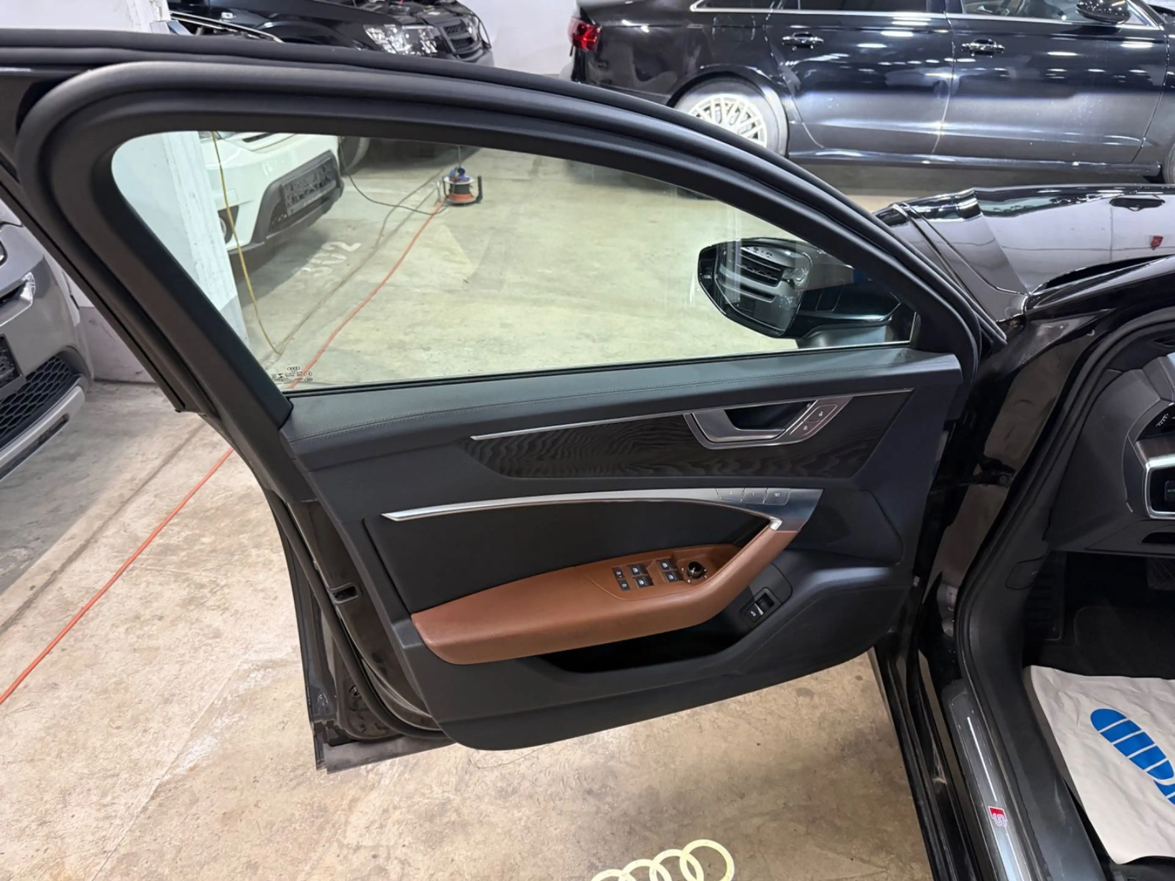 Audi A6 45 TFSI S line Leder~Klima~360gradkamera — photo 7