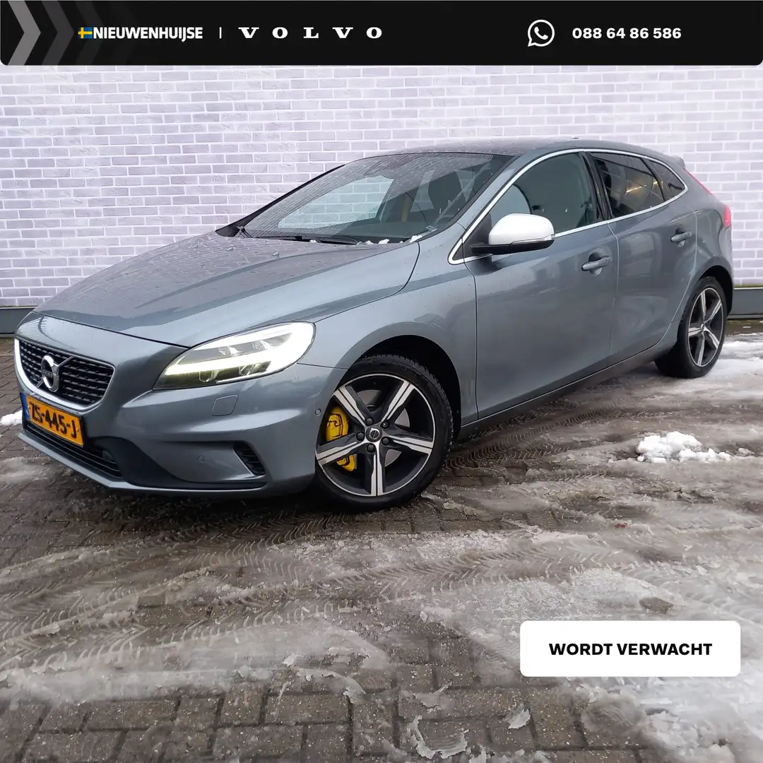 Volvo V40 1.5 T3 Polar+ Sport | Trekhaak | Getint Glas | Sto Grau - 1