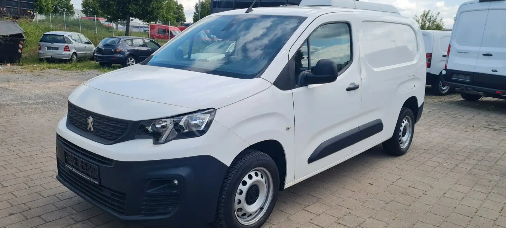 Peugeot Partner Asphalt L2 1,5 Hdi 131PS Navi Autom White - 2