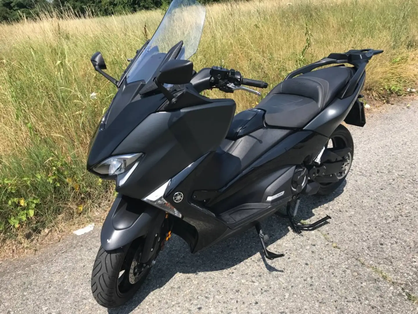 Yamaha TMAX DX Černá - 1