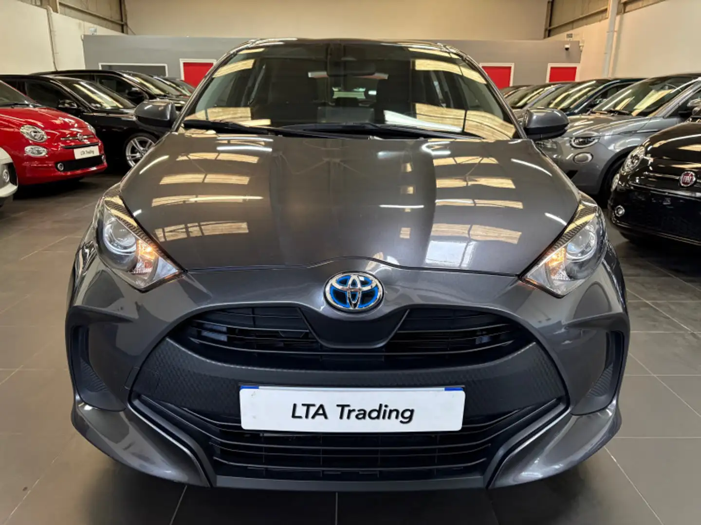 Toyota Yaris 116H DYNAMIC 5P MY21 Grigio - 2