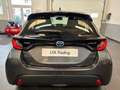 Toyota Yaris 116H DYNAMIC 5P MY21 Gris - thumbnail 4