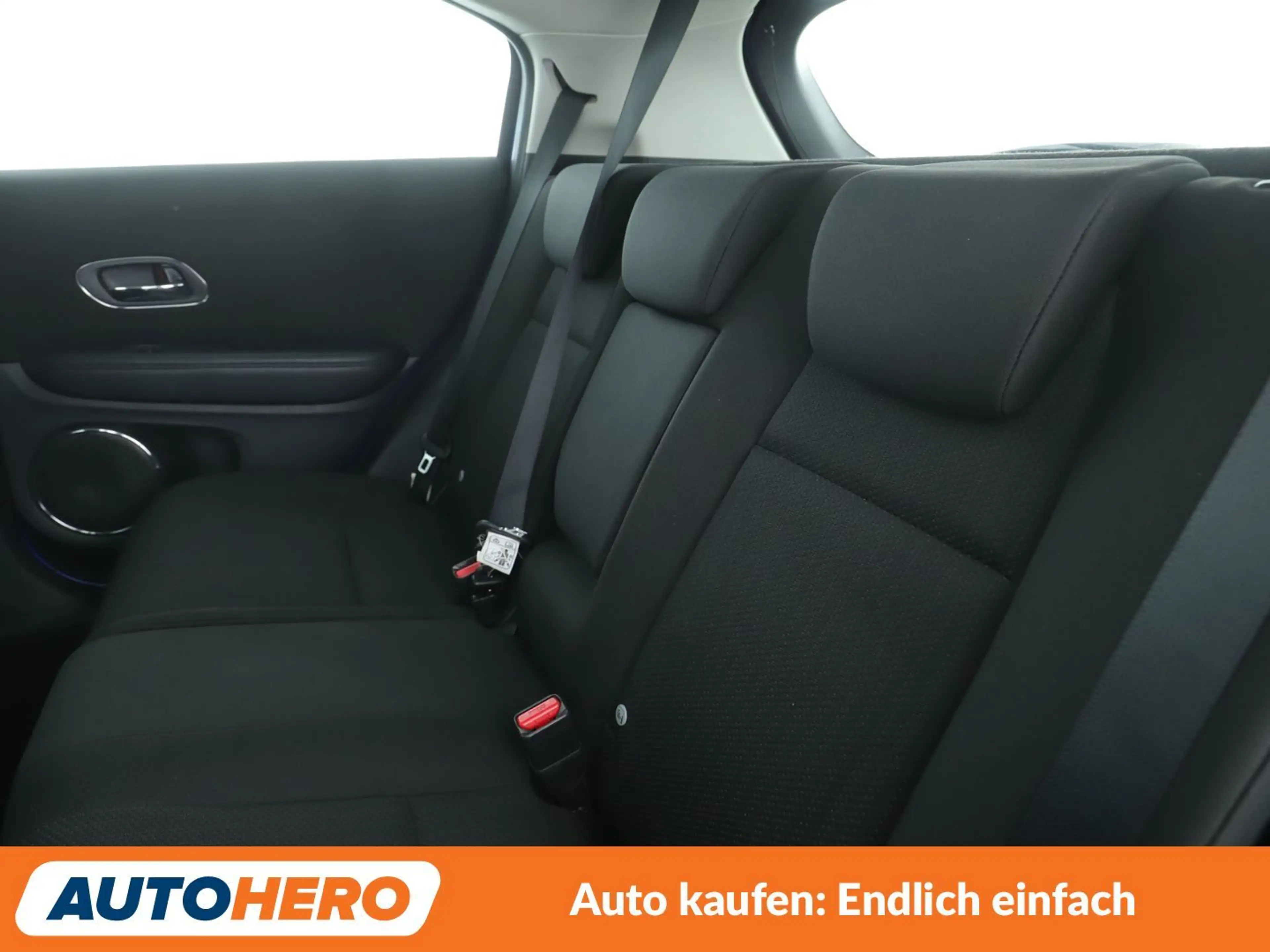 Honda HR-V 1.5 i-VTEC Elegance Aut.*LIM*PDC*SHZ*AHK* — photo 14
