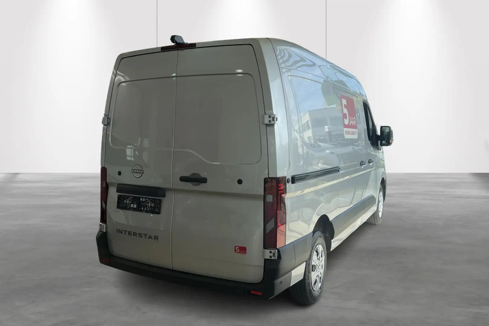Nissan Interstar L2H2 3.5T 2,0 dCi 150 Tekna demowagen juni 25 421 Argintiu - 2
