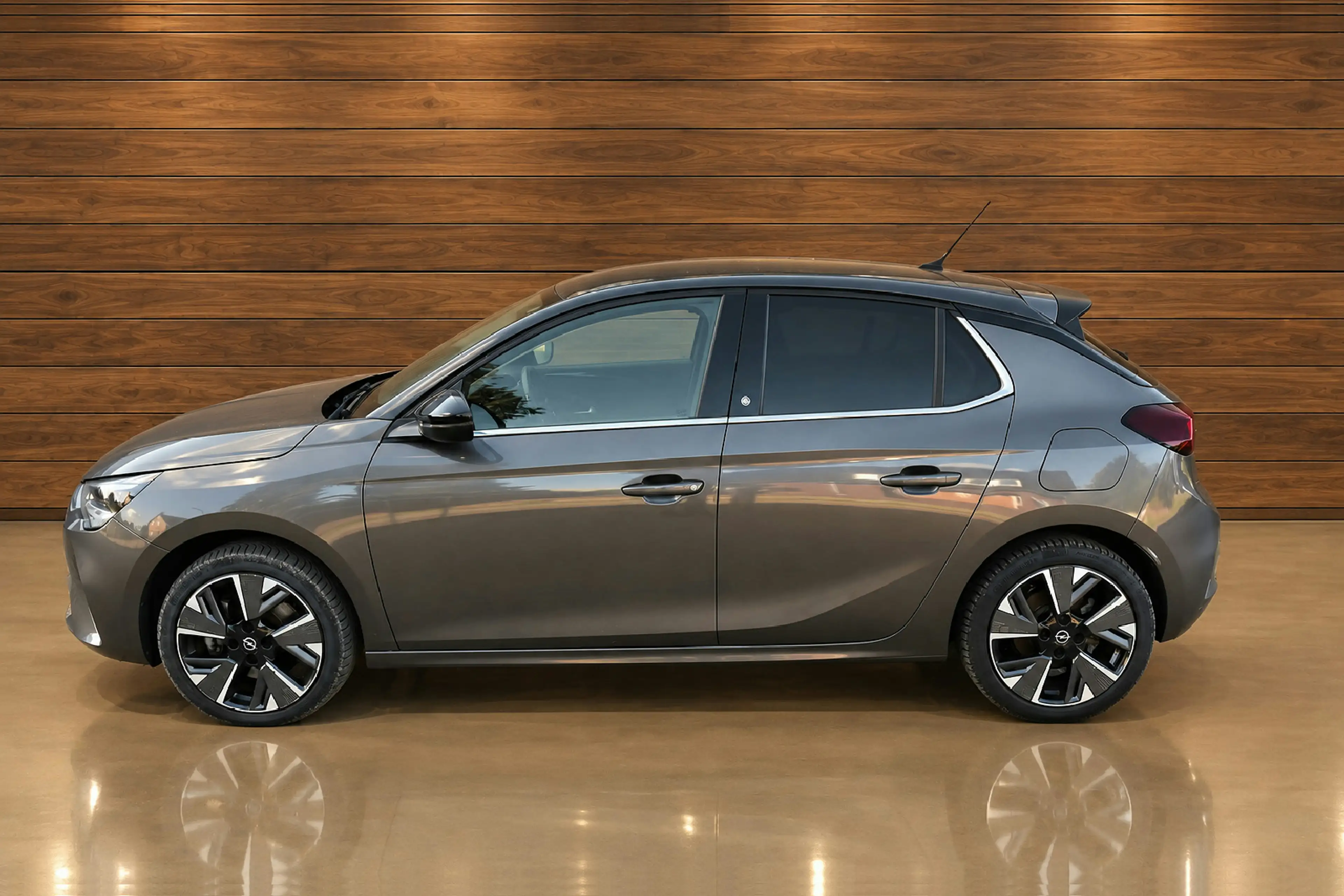 Opel Corsa-e Elegance 50 kWh | SOH 93,1% — photo 2