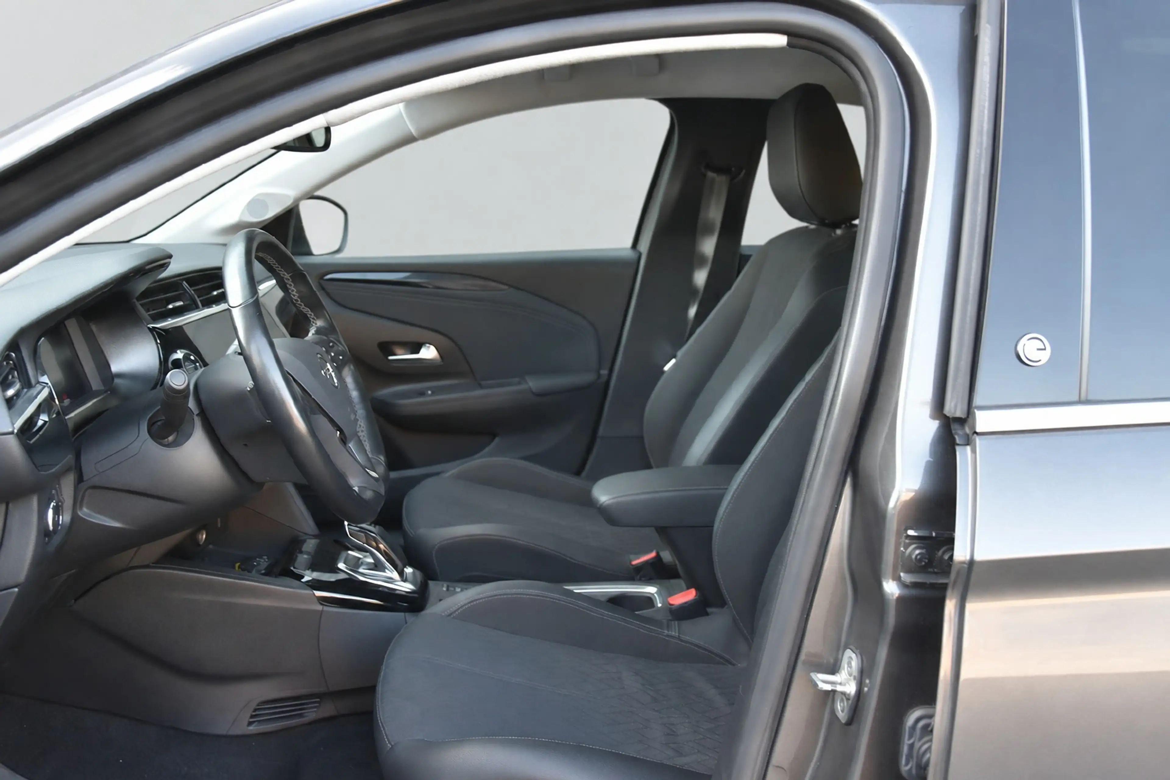 Opel Corsa-e Elegance 50 kWh | SOH 93,1% — photo 11