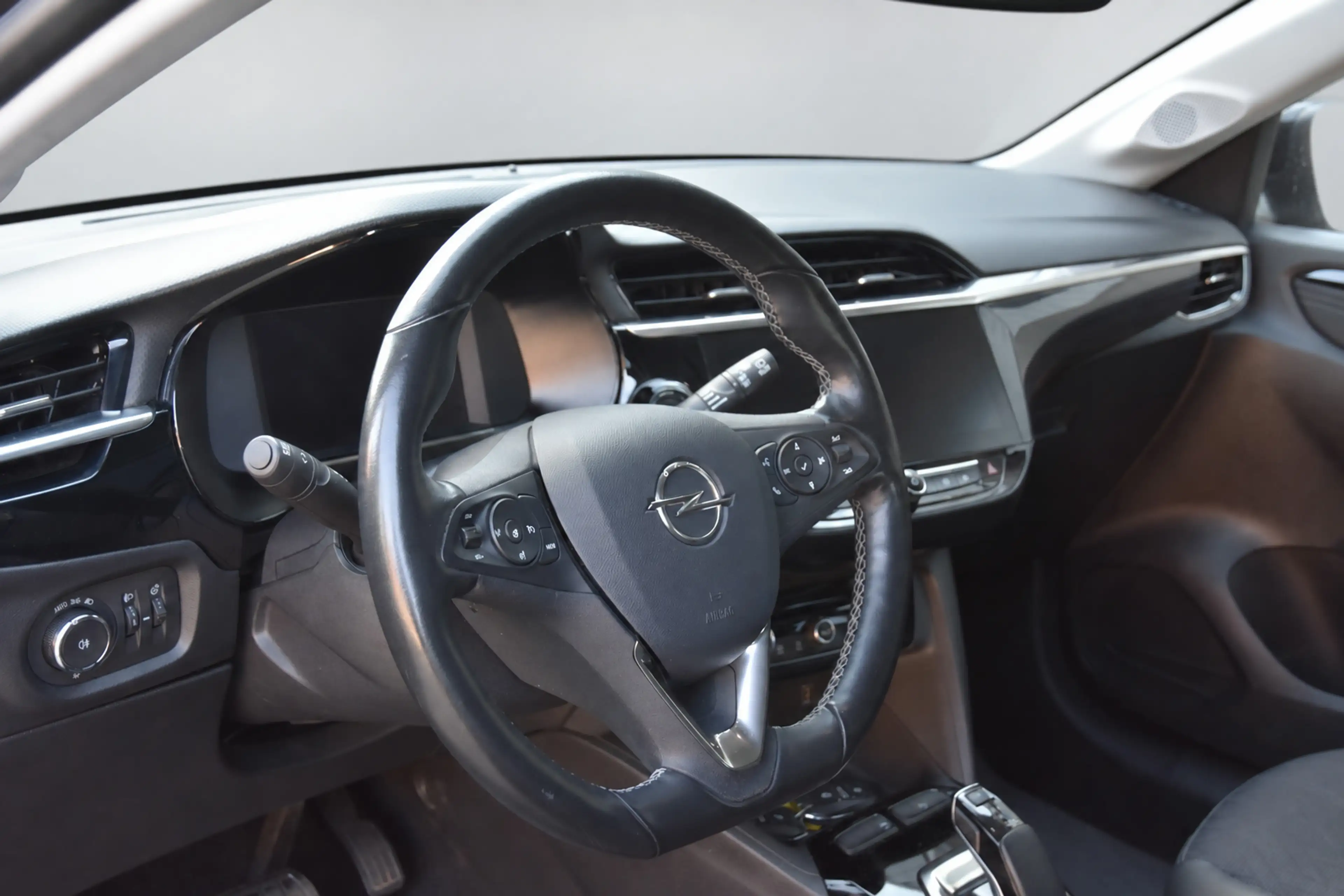 Opel Corsa-e Elegance 50 kWh | SOH 93,1% — photo 10