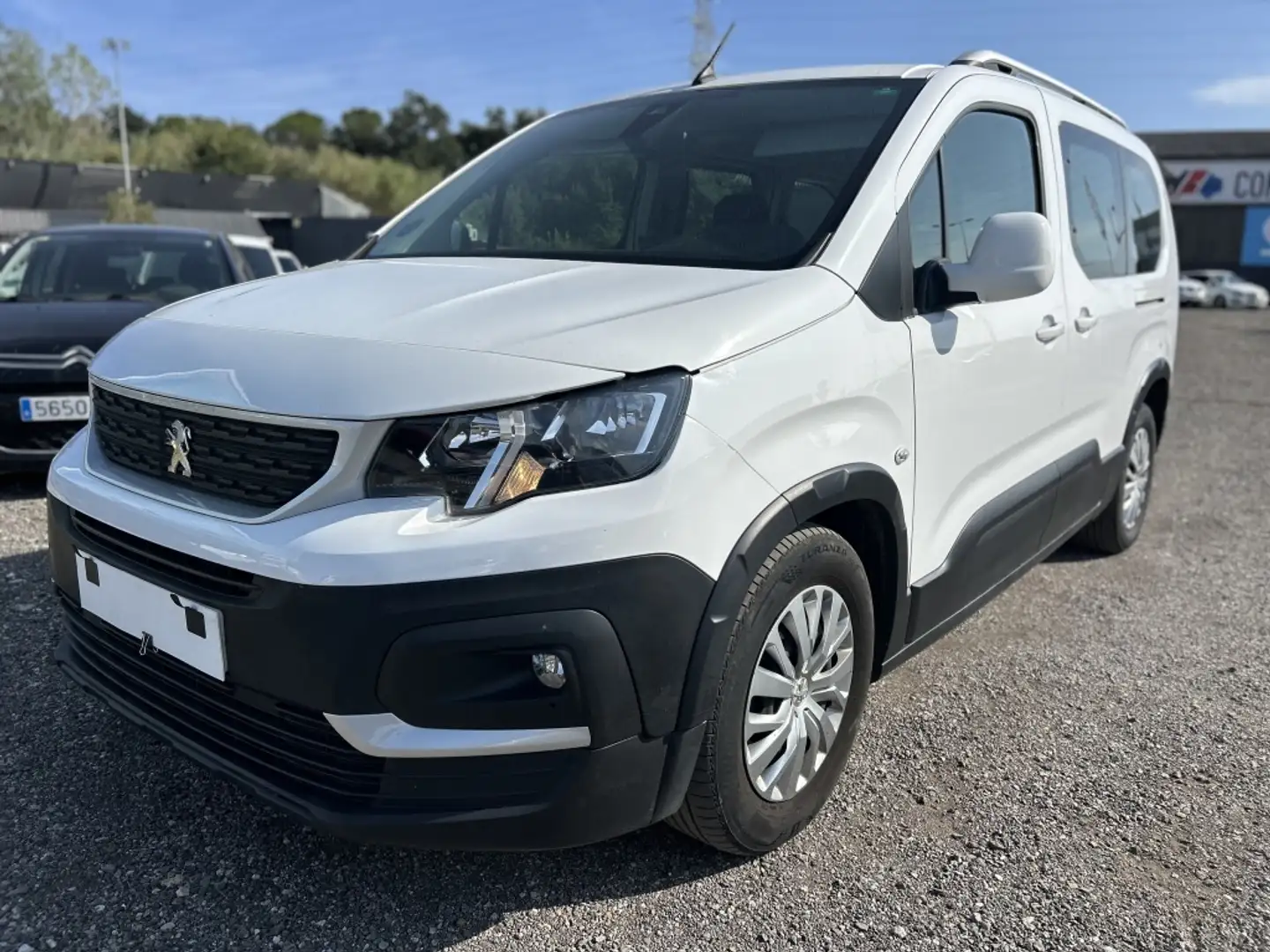 Peugeot Rifter 1.5BlueHDi S&S Long Active NAV+ 100 Blanco - 1