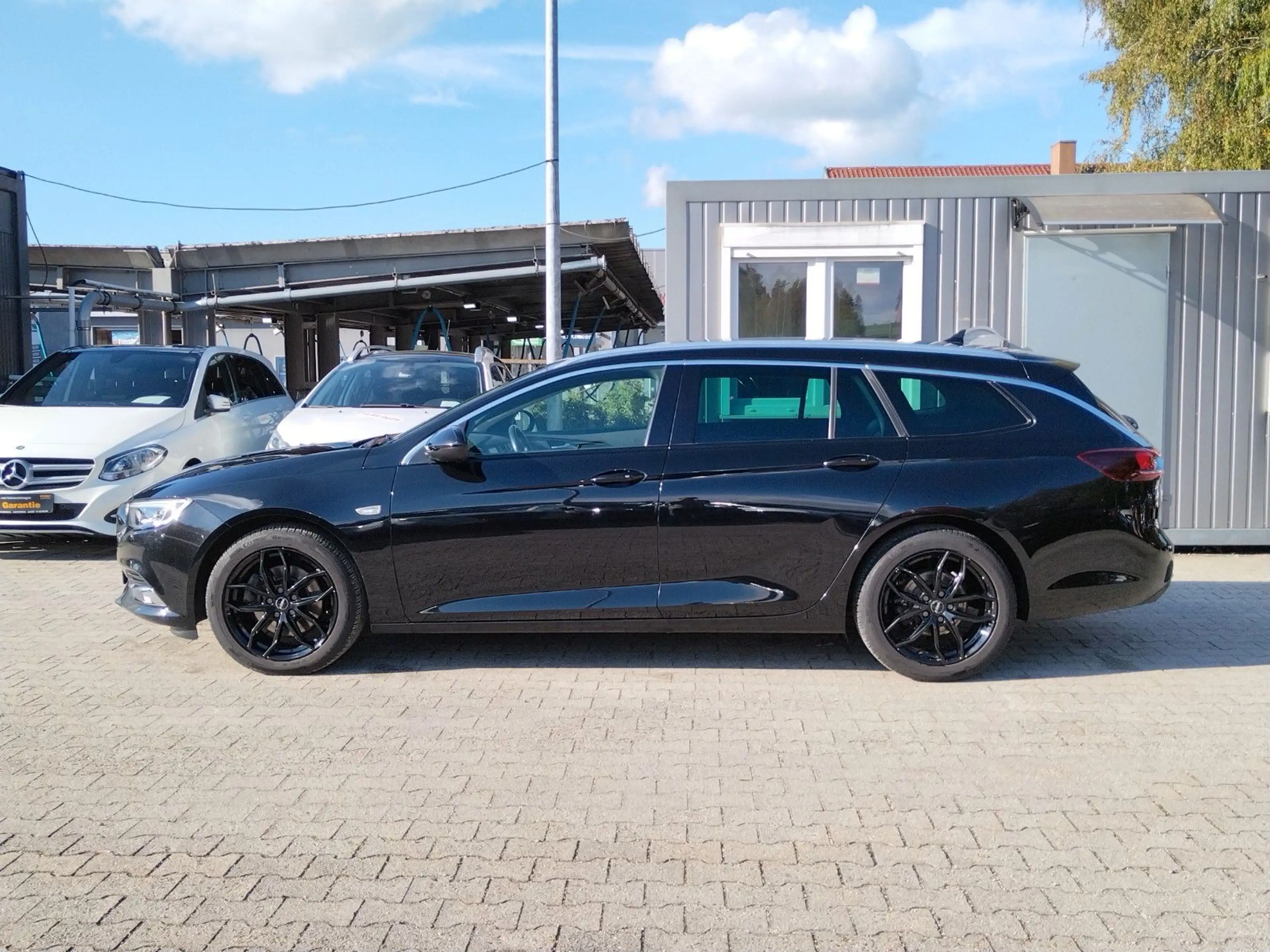 Opel Insignia B Sports Tourer Dynamic+NAVI+CAM+LED — photo 2
