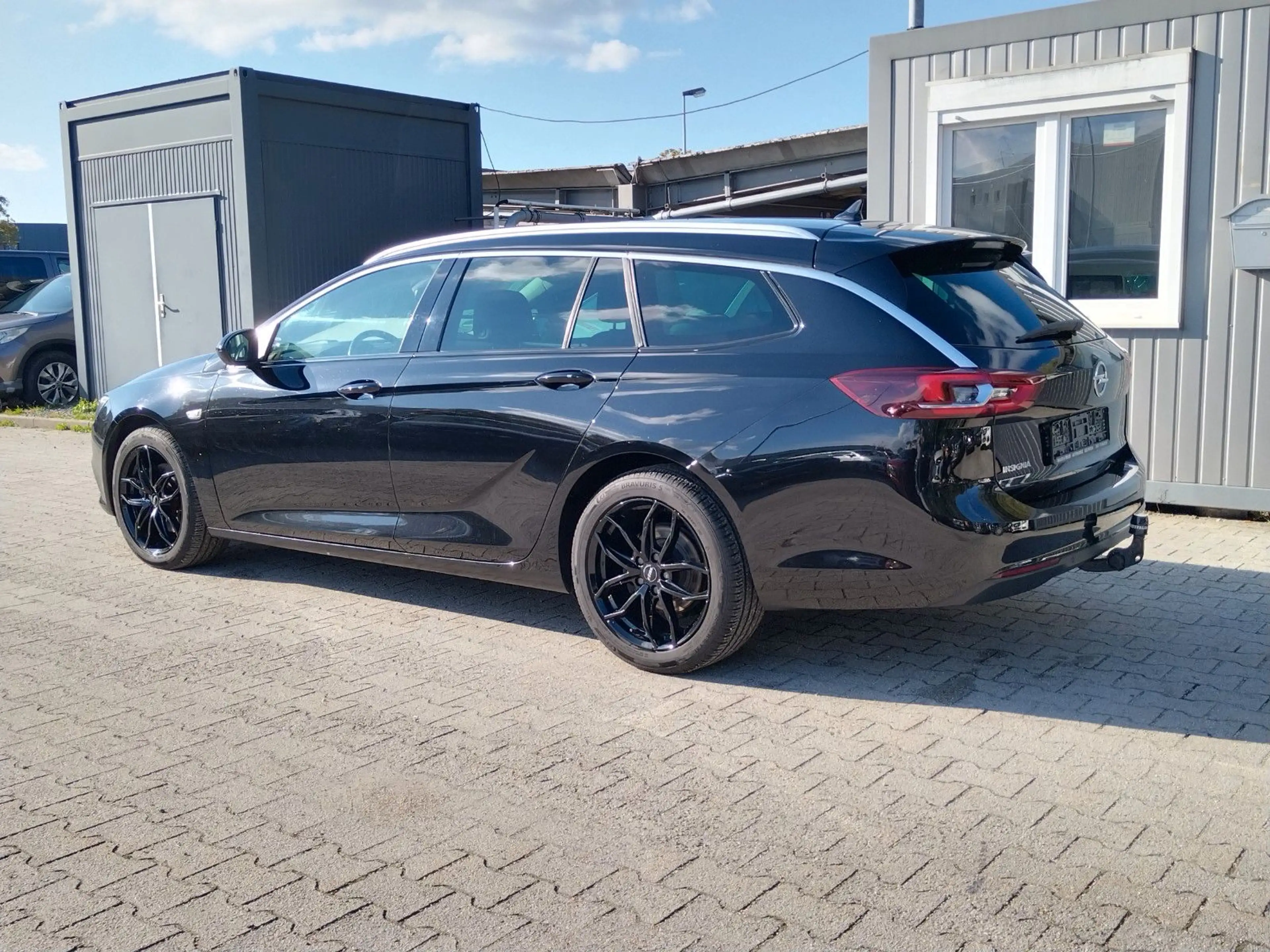 Opel Insignia B Sports Tourer Dynamic+NAVI+CAM+LED — photo 3